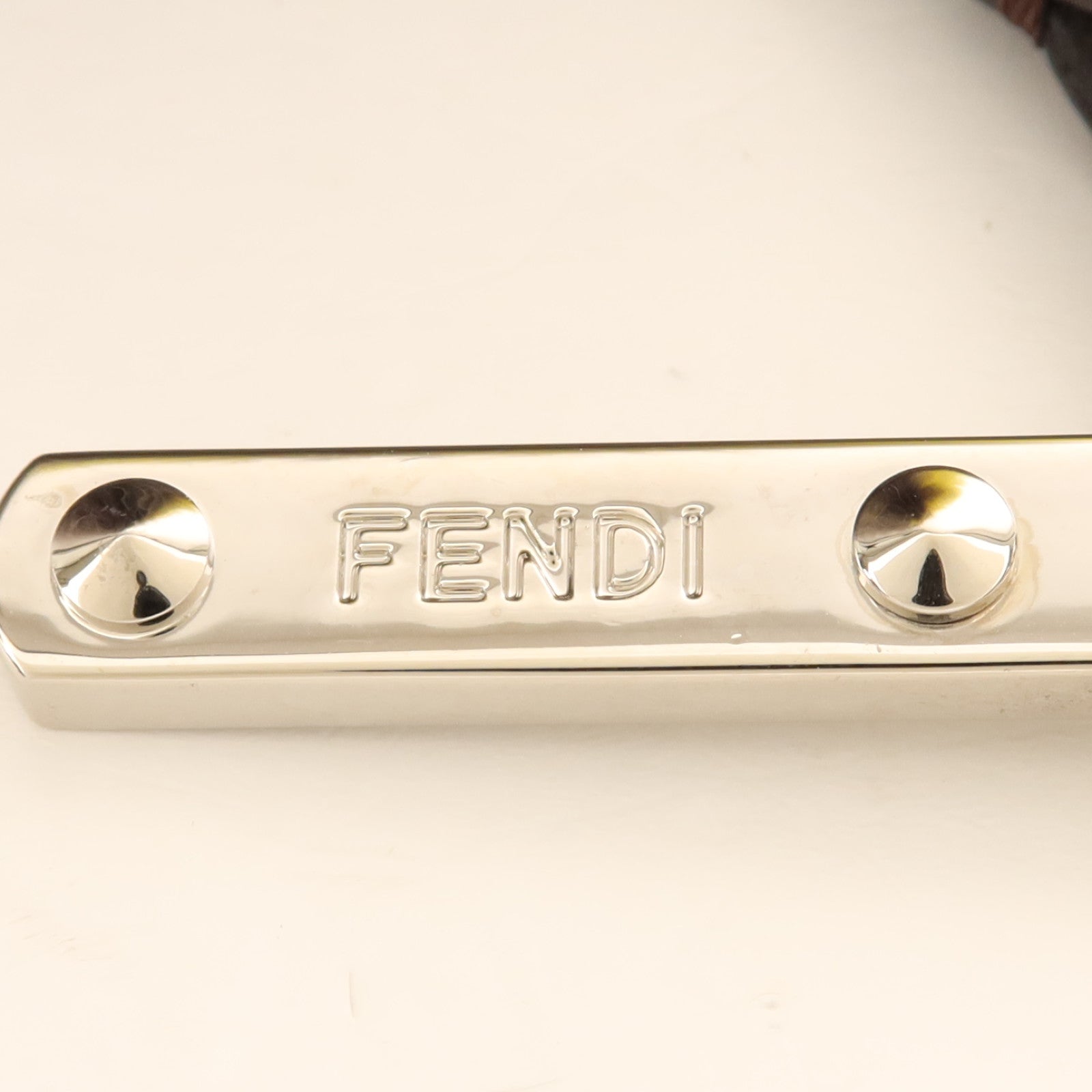 FENDI 毛皮Charm銀扣掛飾