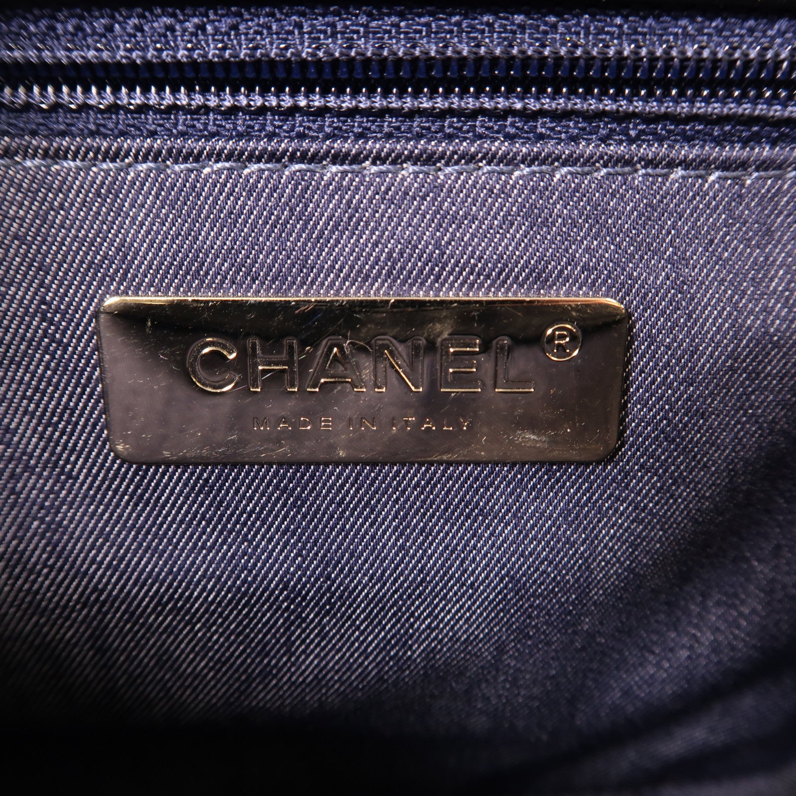 CHANEL 羊皮皮革Chain Shoulder金扣肩背袋黑色