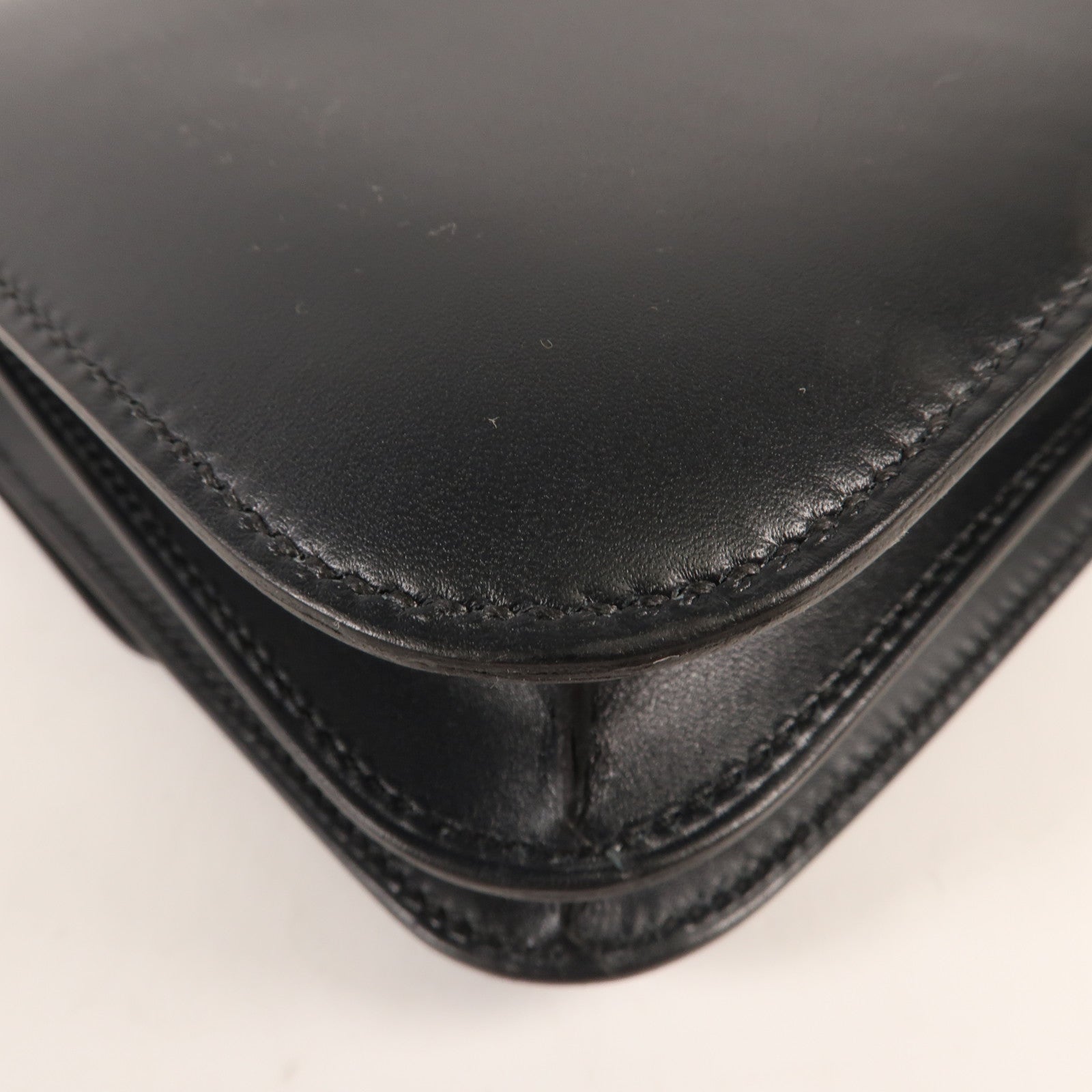 HERMES Monsieur/Crocodile皮革Mini Constance銀扣肩背袋