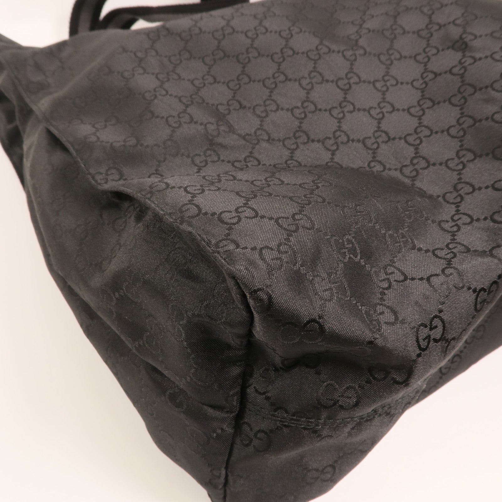 GUCCI 尼龍GG Outlet Tote Bag銀扣手挽袋