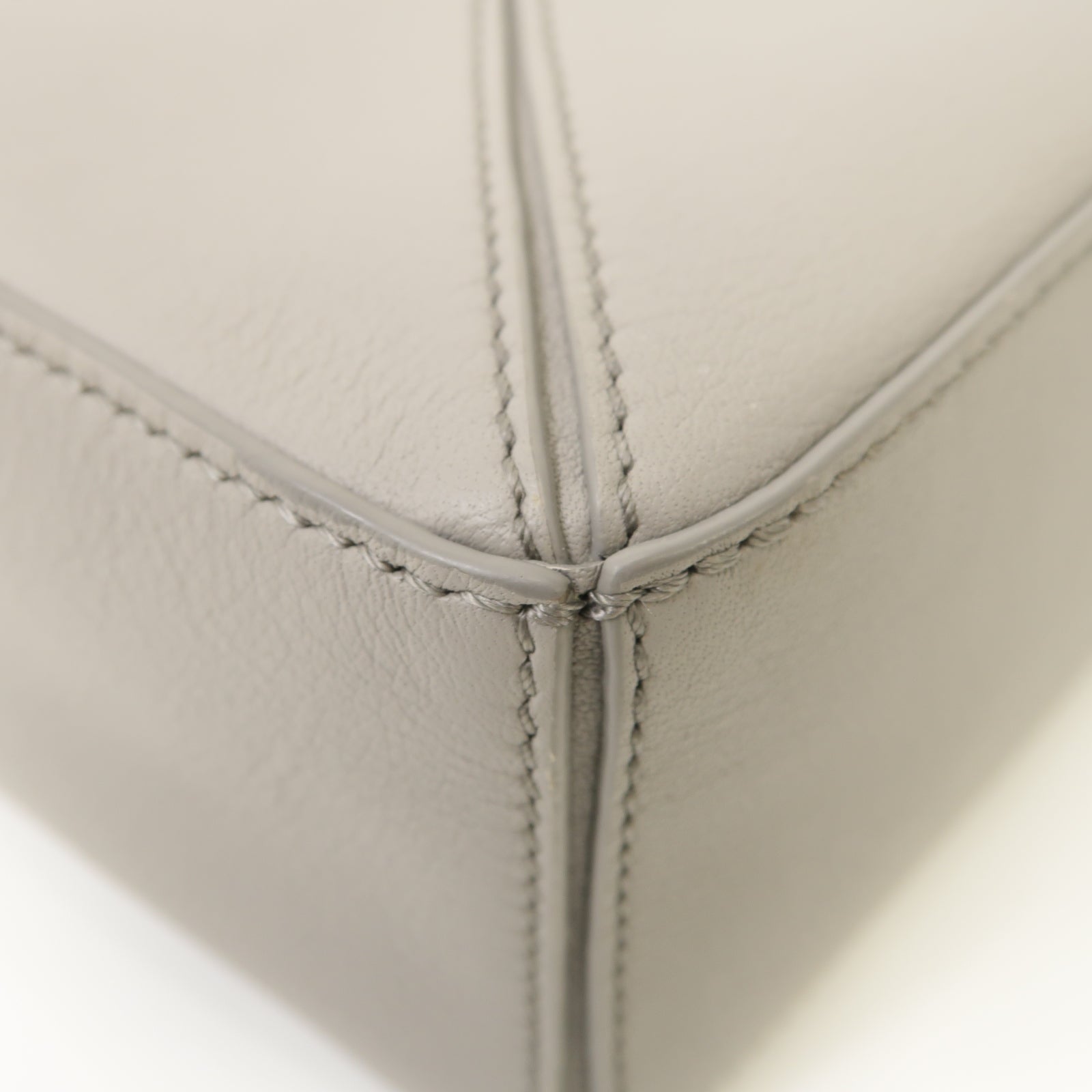 LOEWE 牛皮皮革Mini Puzzle銀扣手挽肩背兩用袋灰色
