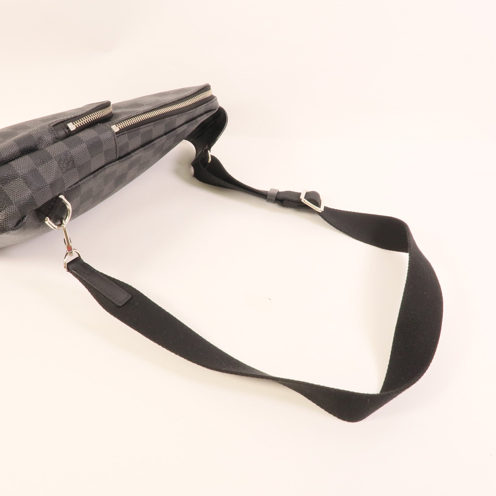 LOUIS VUITTON Damier Avenue Sling肩背袋