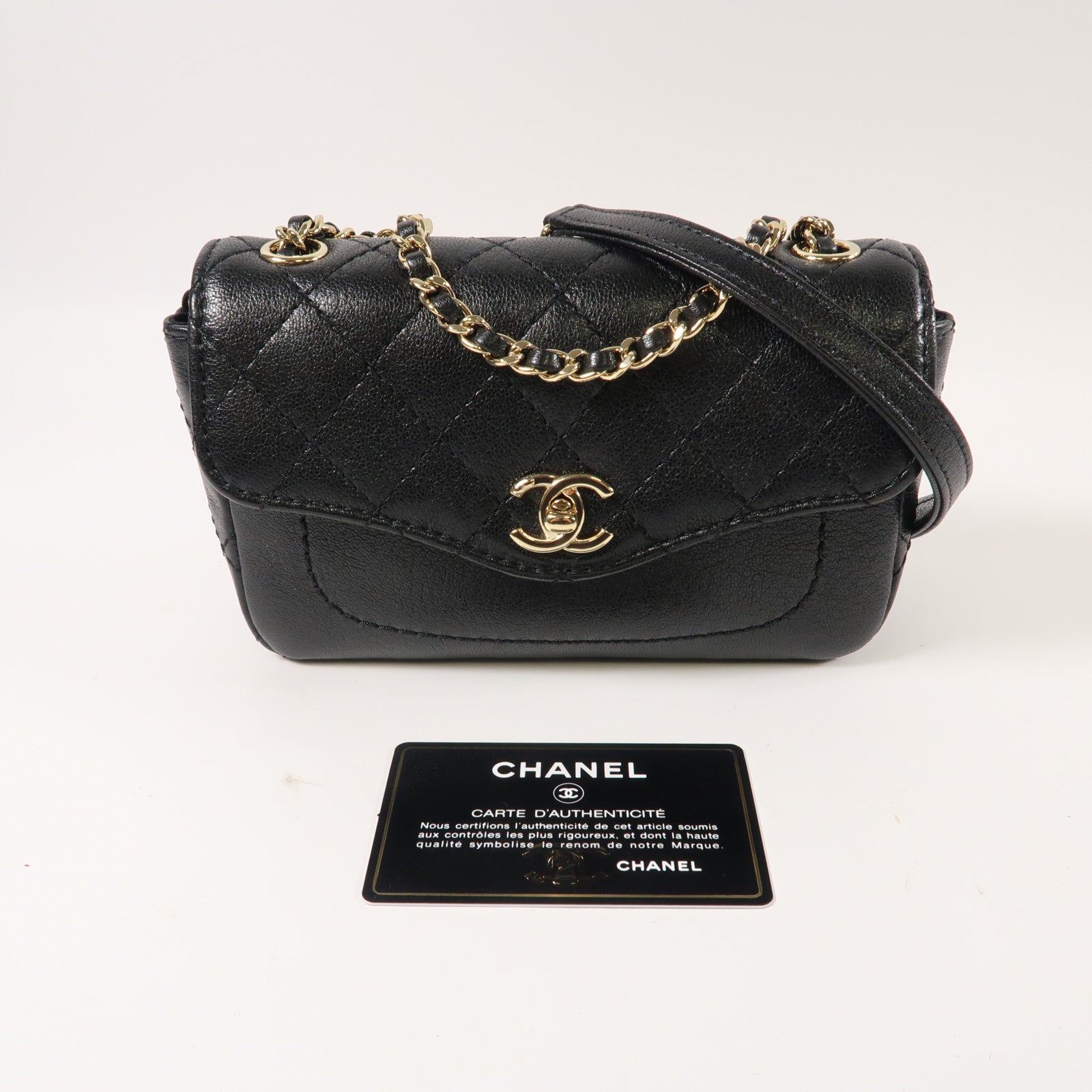 CHANEL 菱格牛皮皮革Chain Shoulder Bag金扣鏈帶肩背袋黑色