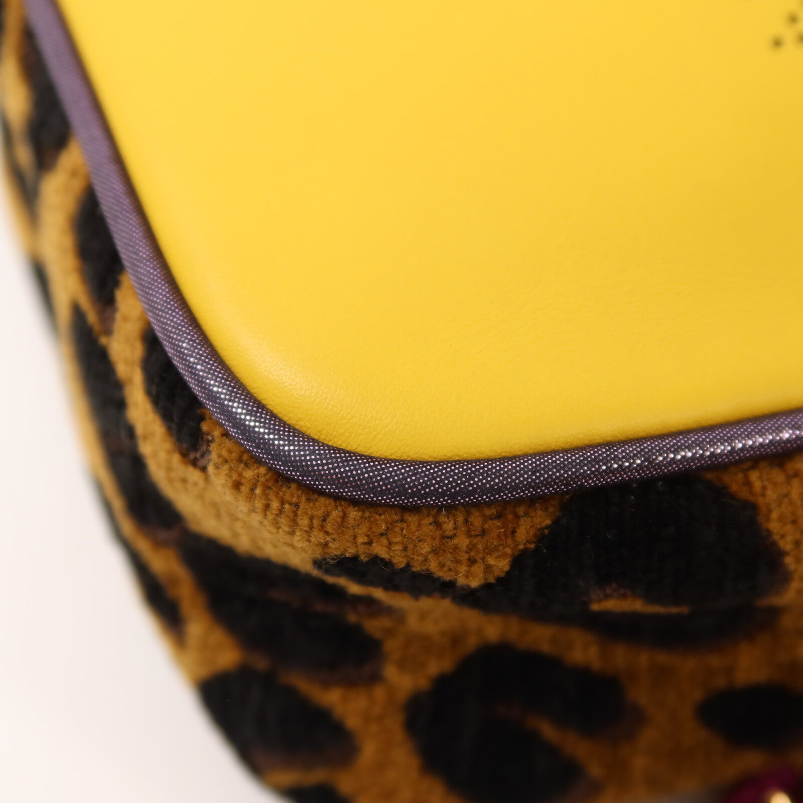 LOUIS VUITTON 牛皮皮革/Chenille Savane Flight鏈帶肩背袋