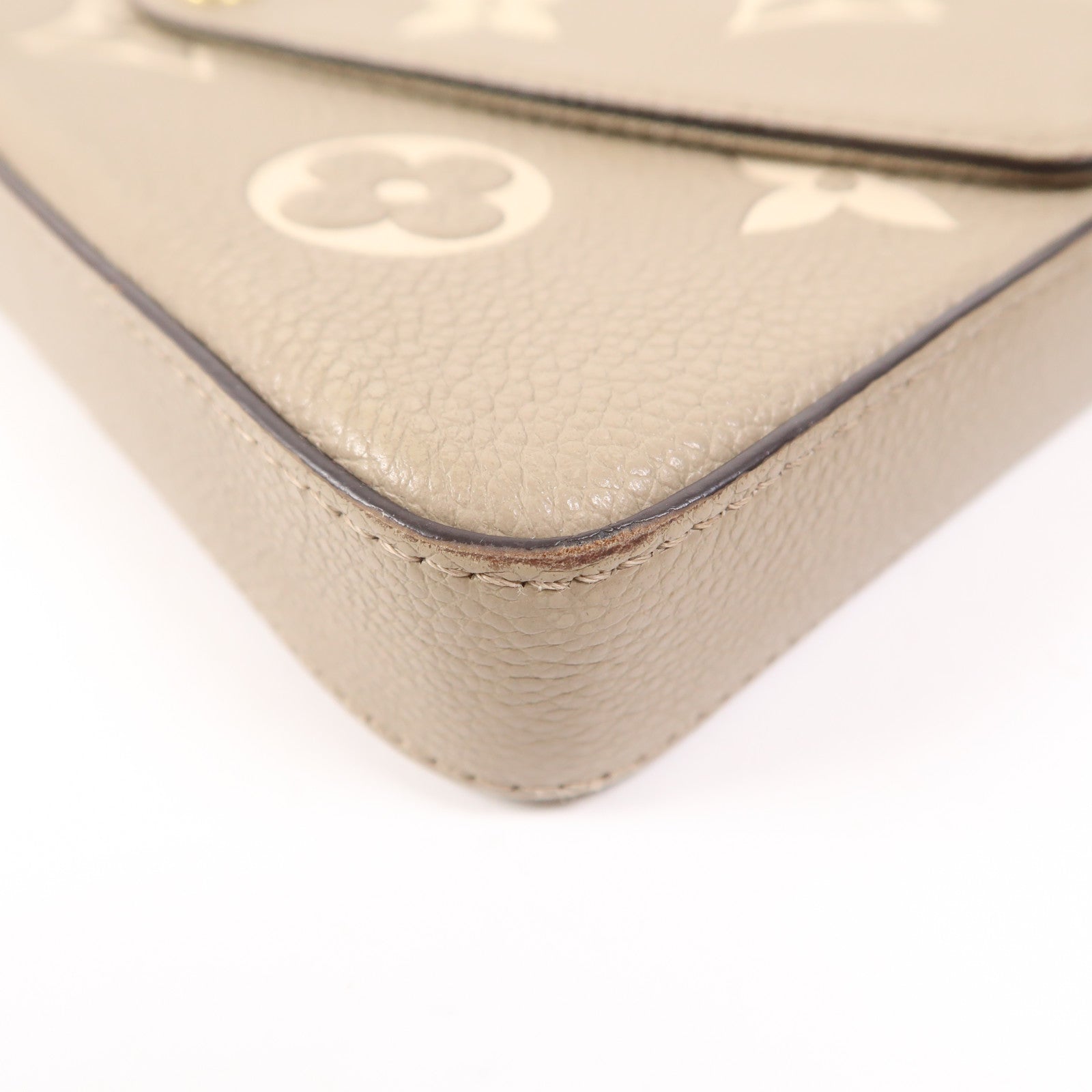 LOUIS VUITTON Monogram Empreinte Felicie Pochette金扣鏈帶肩背袋