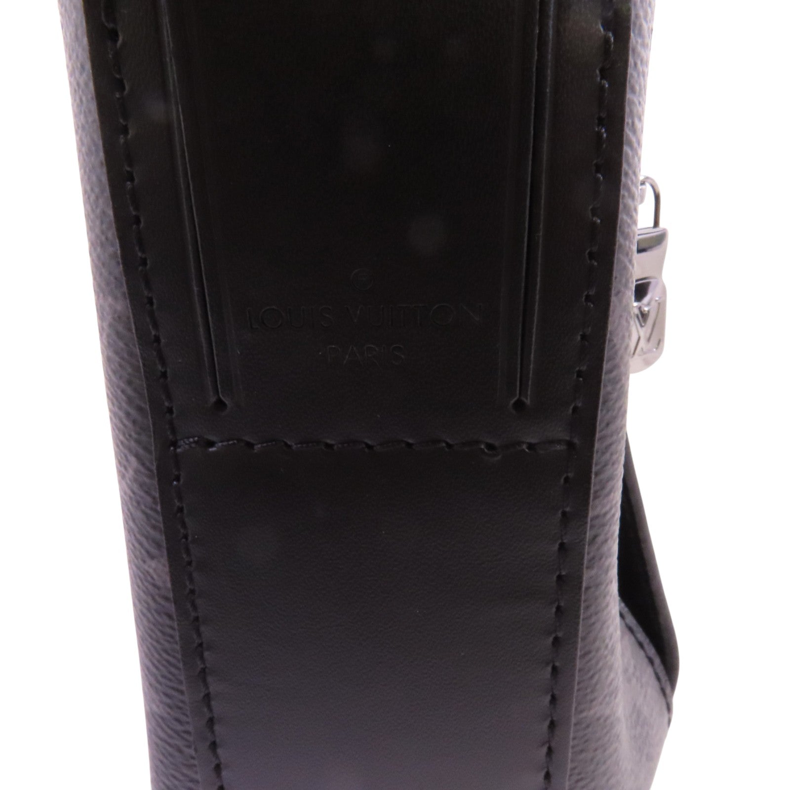 LOUIS VUITTON Monogram Eclipse Odyssey Messenger PM銀扣肩背袋