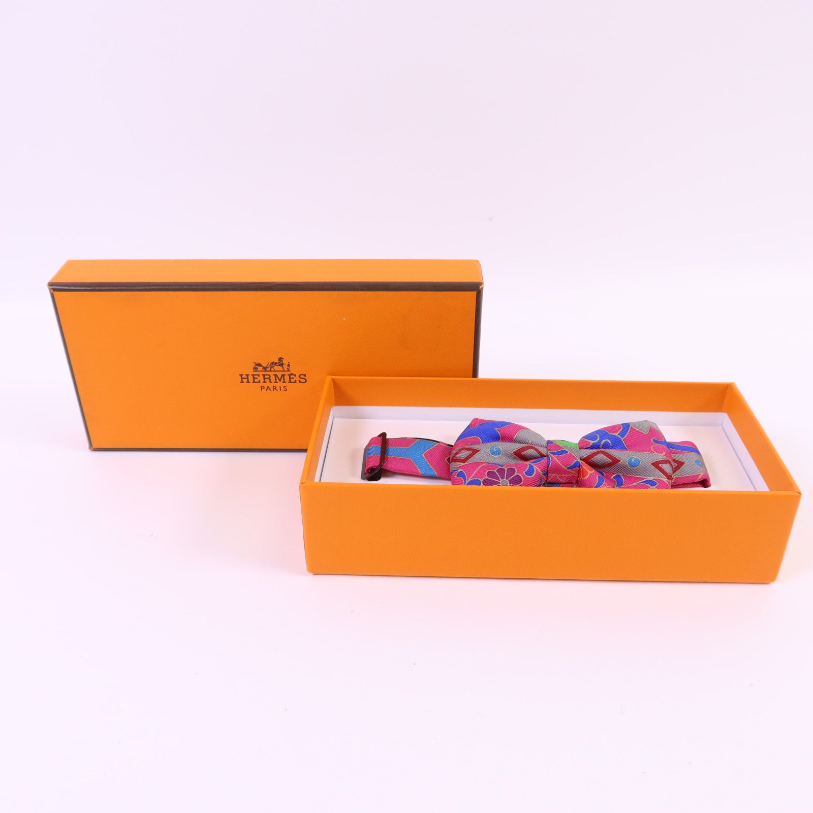 HERMES 絲質Bow Tie領結