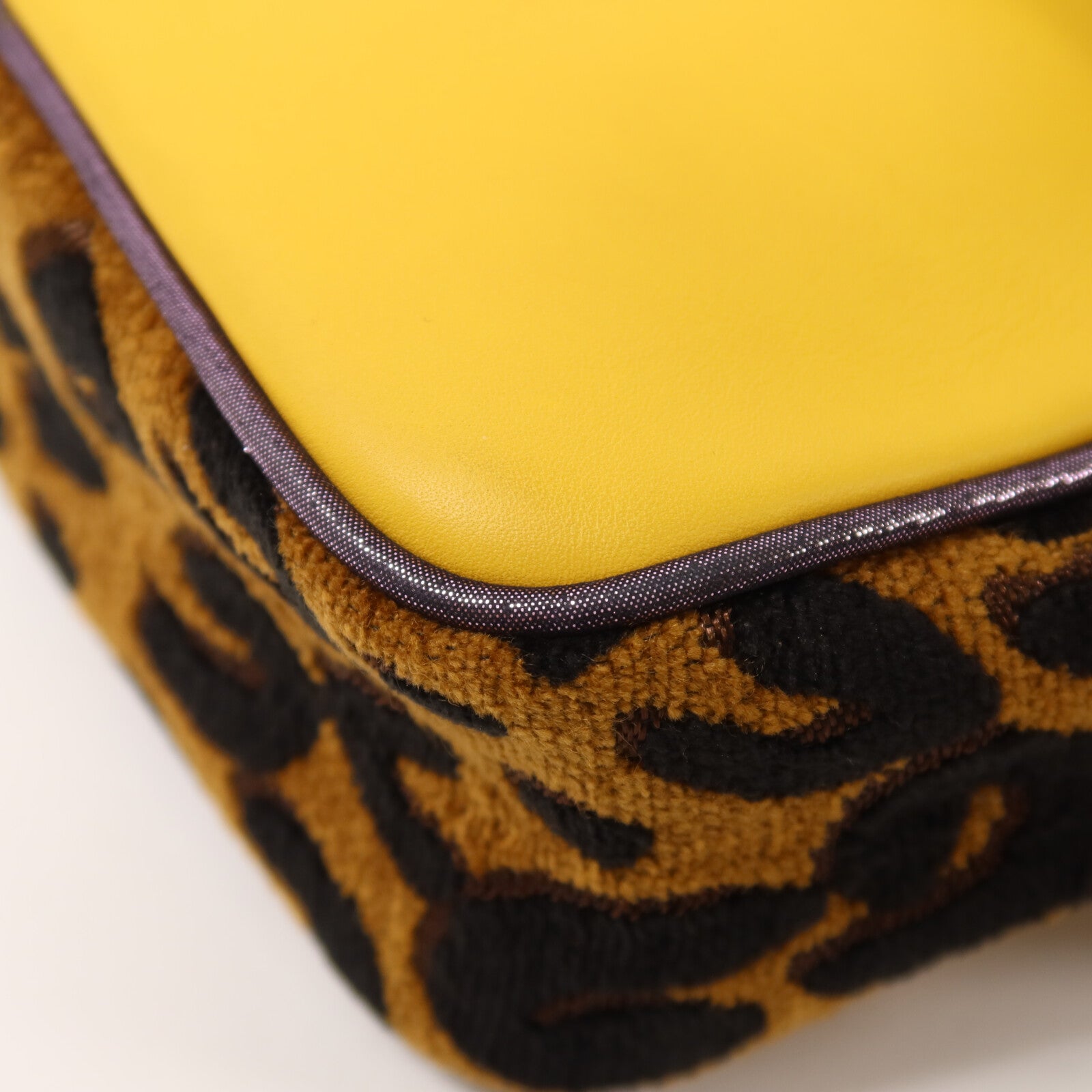 LOUIS VUITTON 牛皮皮革/Chenille Savane Flight鏈帶肩背袋