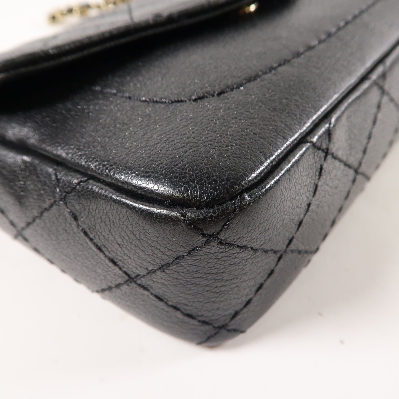 CHANEL 菱格牛皮皮革Chain Shoulder Bag金扣鏈帶肩背袋黑色