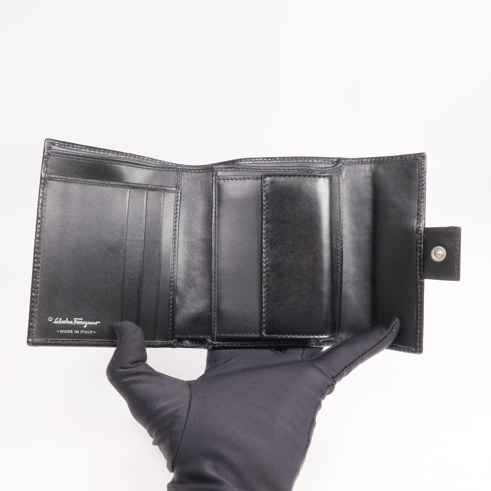 Salvatore Ferragamo 【激減優惠】牛皮皮革Fold Wallet銀扣錢包
