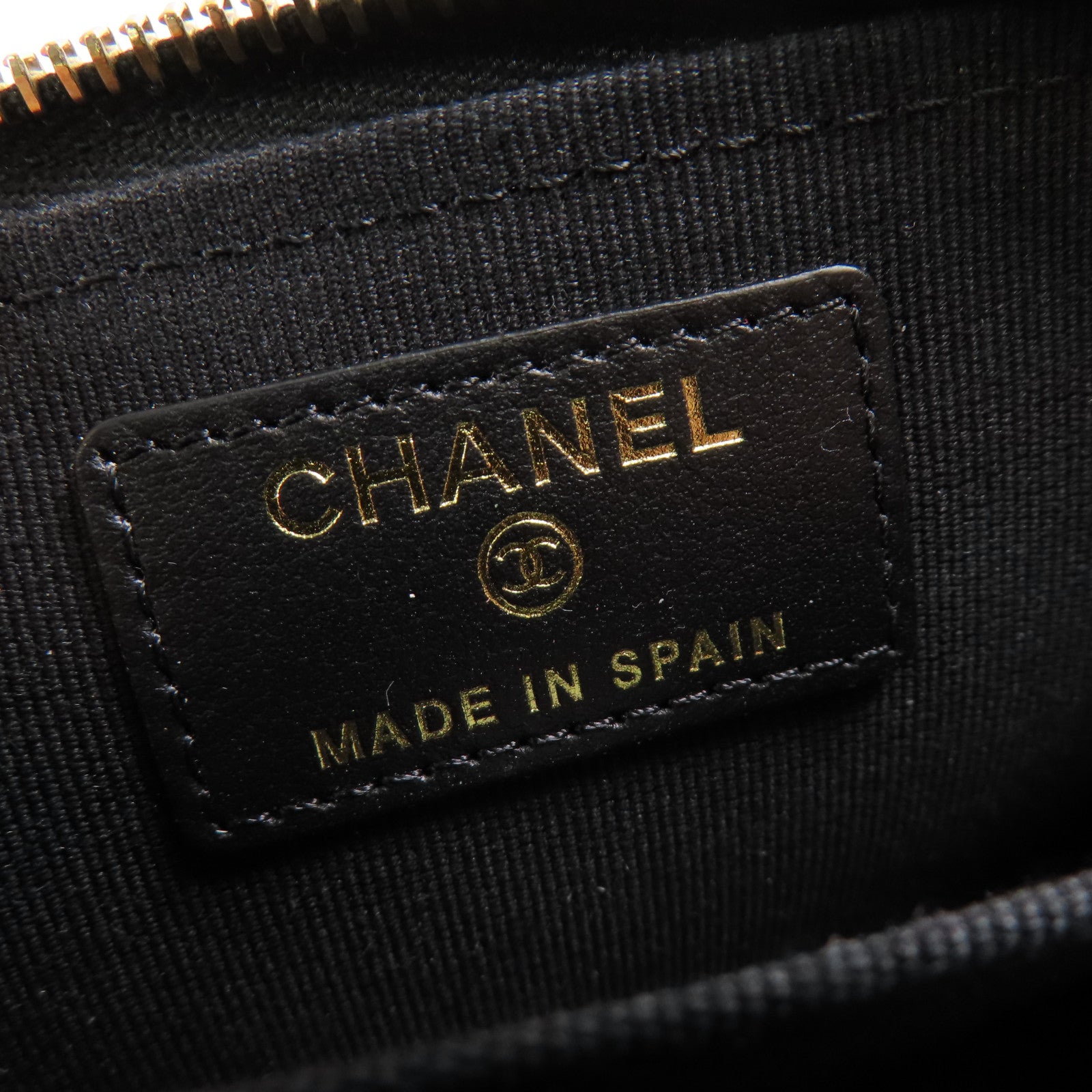 CHANEL 牛皮皮革Card/Coin Case金扣零錢包/卡片套