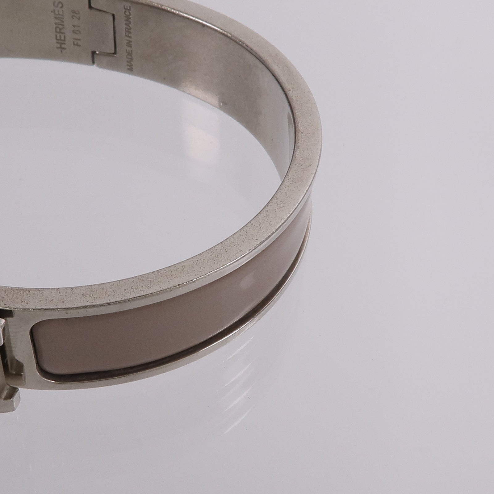 HERMES 金屬/琺瑯Clic H Bracelet手鐲Gris Etain Mat
