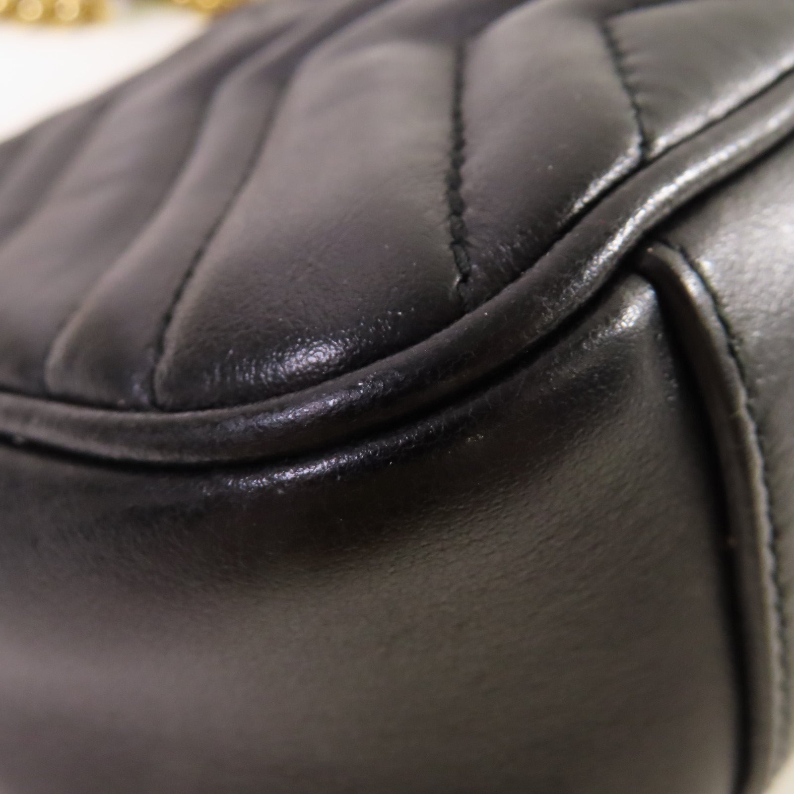 GUCCI 牛皮皮革GG Marmont Mini Shoulder Bag金扣鏈帶肩背袋黑色