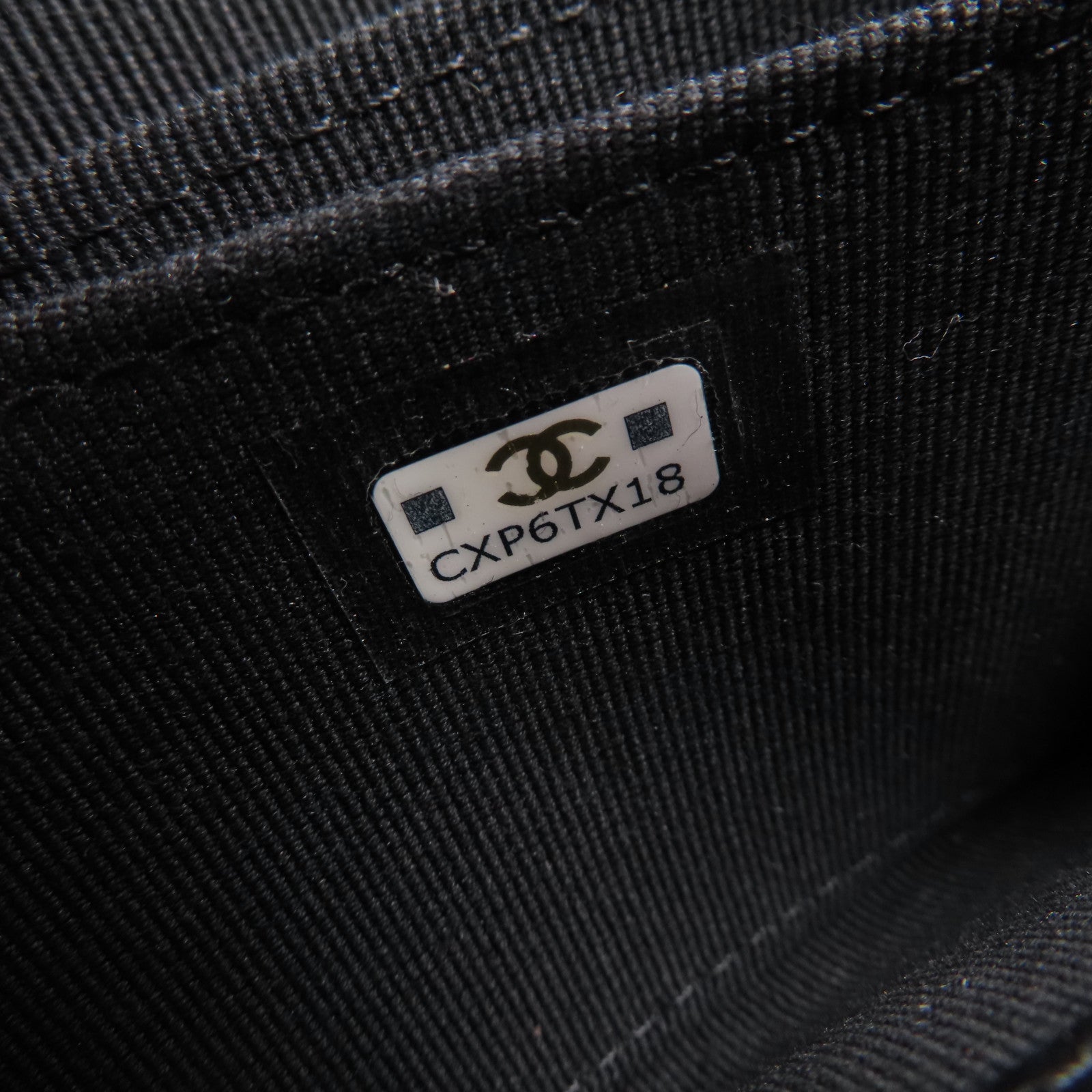 CHANEL 牛皮皮革Card/Coin Case金扣零錢包/卡片套