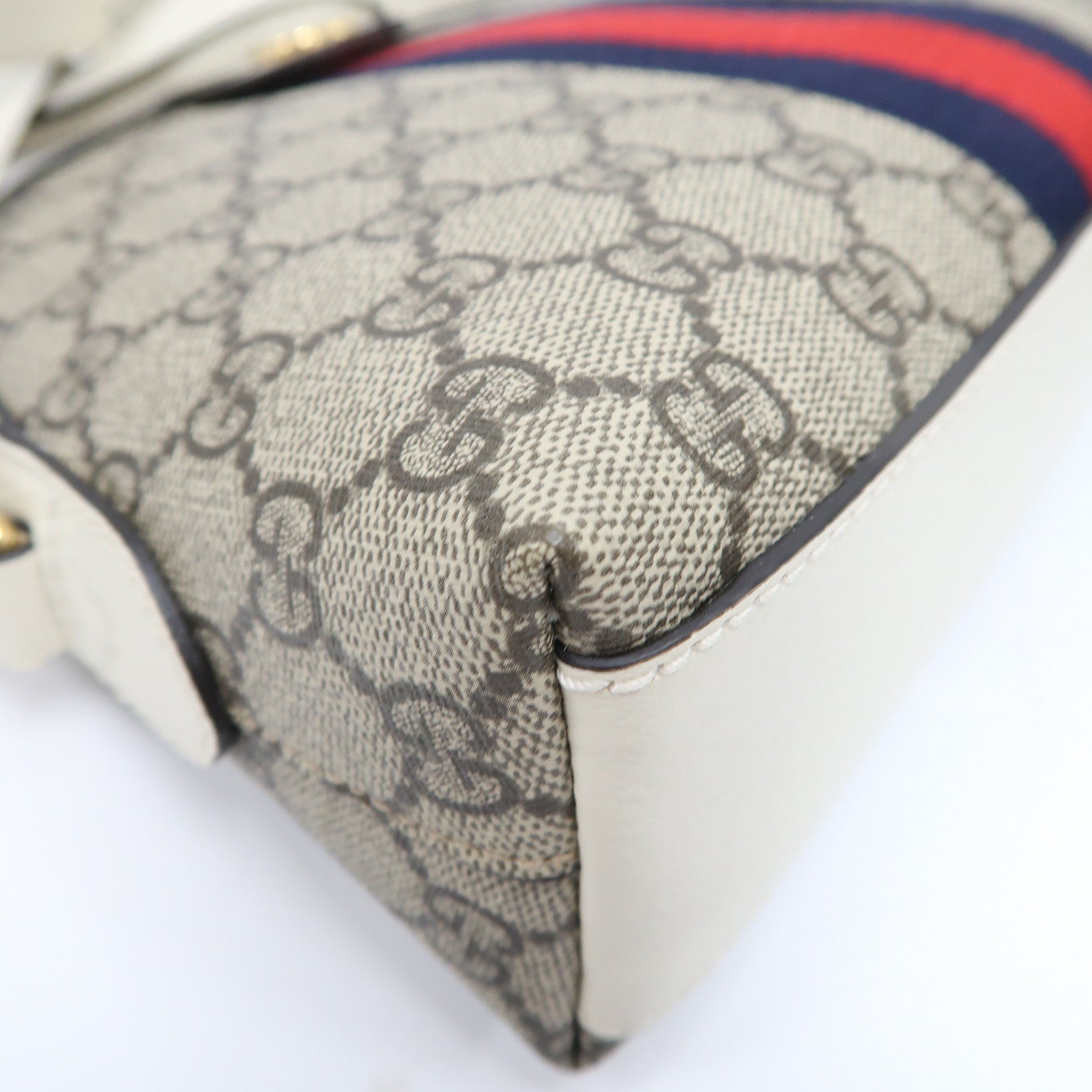 GUCCI 塗層帆布Ophidia GG金扣肩背袋啡色/白色