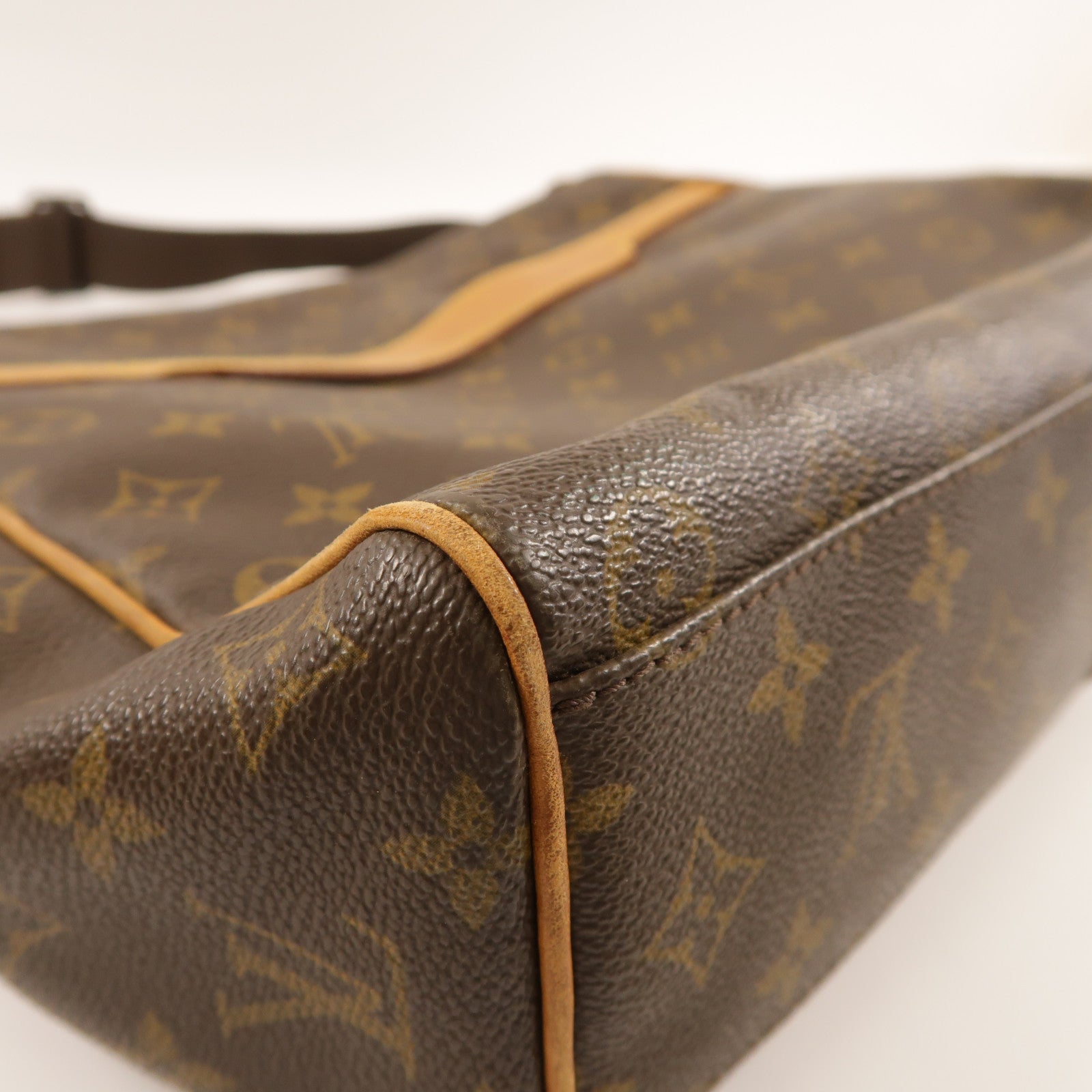 LOUIS VUITTON 【激減優惠】Monogram Abbesses金扣肩背袋棕色