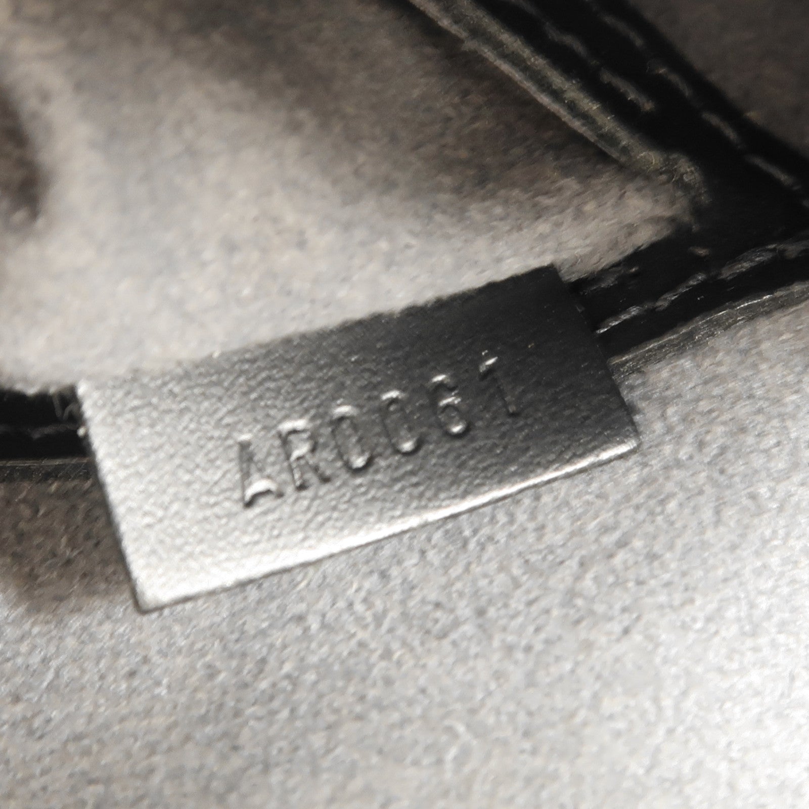 LOUIS VUITTON Epi Alma PM金扣手挽袋