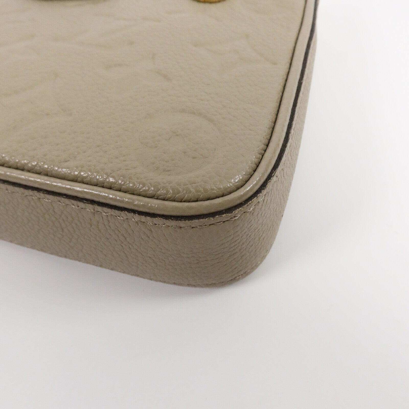 LOUIS VUITTON Monogram Empreinte Easy Pouch On Strap肩背袋