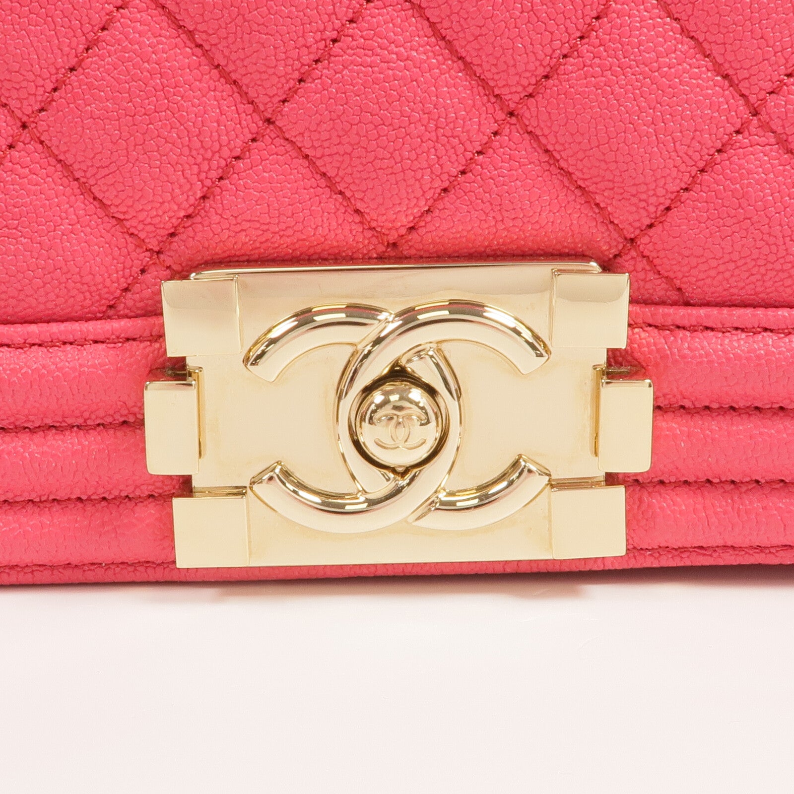 CHANEL 牛皮皮革Boy 25金扣鏈帶肩背袋