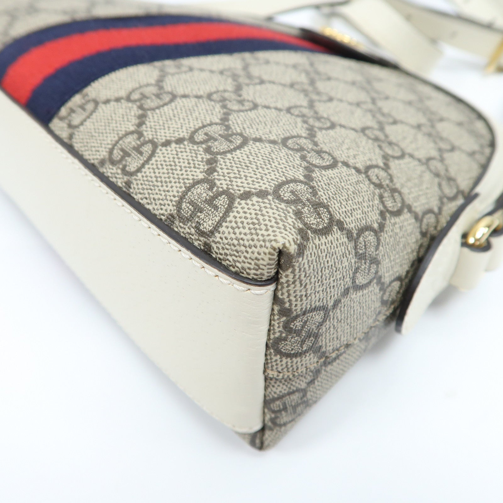 GUCCI 塗層帆布Ophidia GG金扣肩背袋啡色/白色