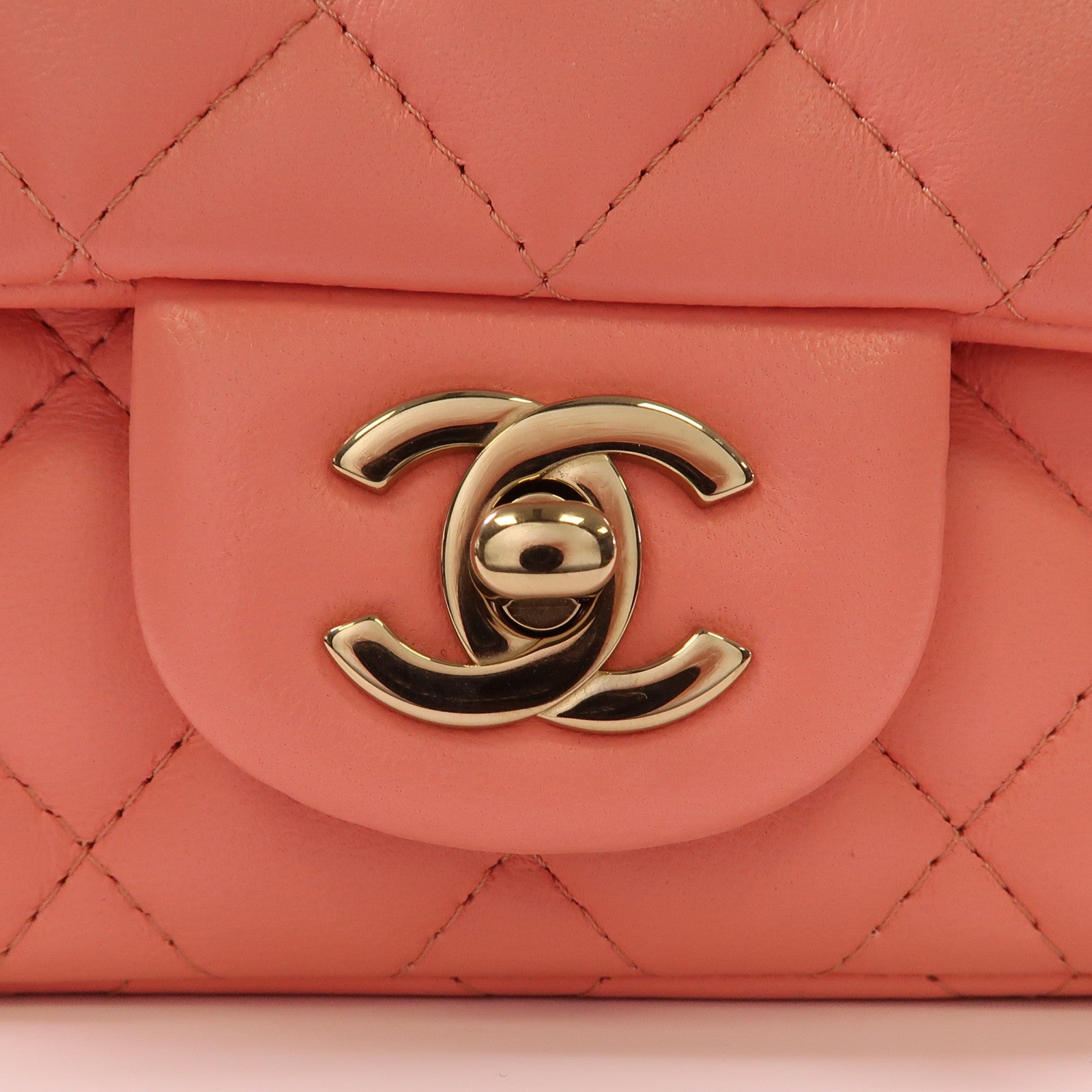 CHANEL 【激減優惠】羊皮皮革Classic 17金扣鏈帶肩背袋