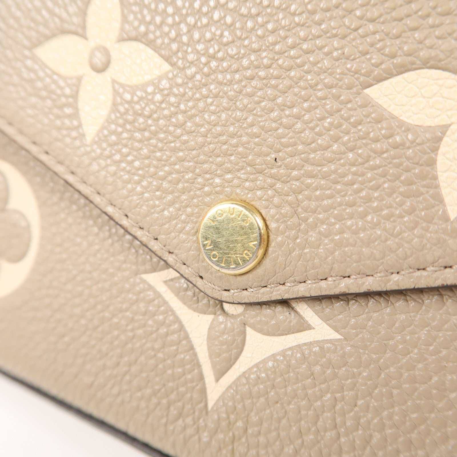 LOUIS VUITTON Monogram Empreinte Felicie Pochette金扣鏈帶肩背袋