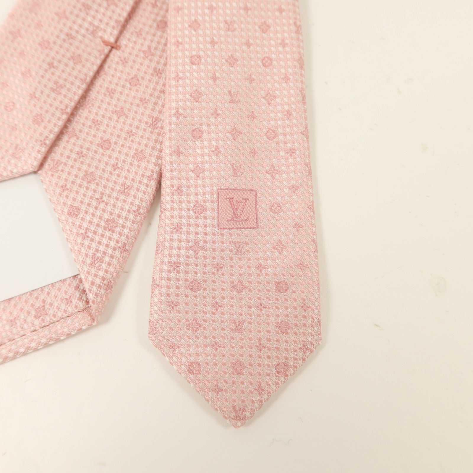 LOUIS VUITTON 絲質Tie領帶