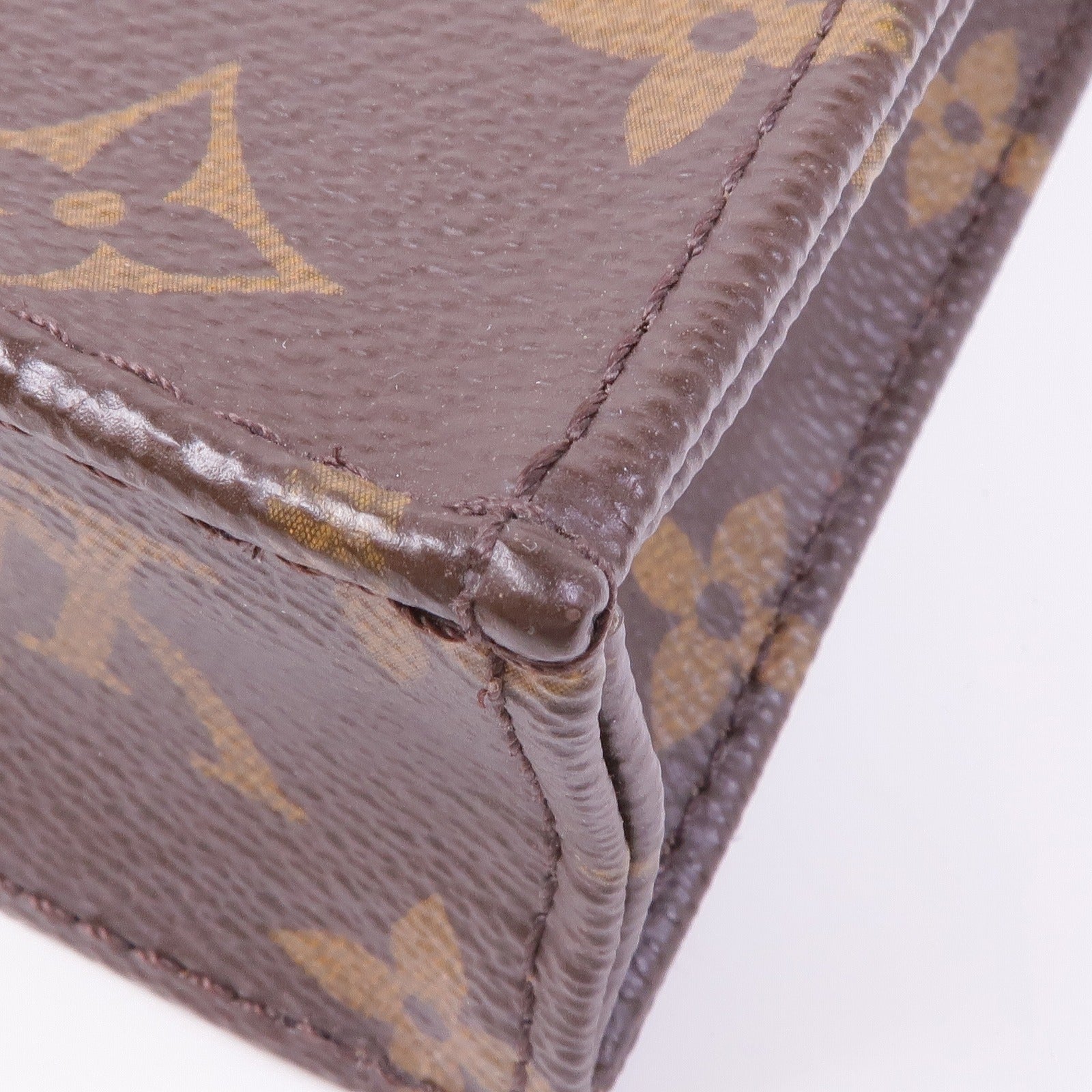 LOUIS VUITTON Monogram Petit Sac Plat金扣手挽肩背兩用袋Monogram Petit Sac Plat金扣手挽肩背兩用袋