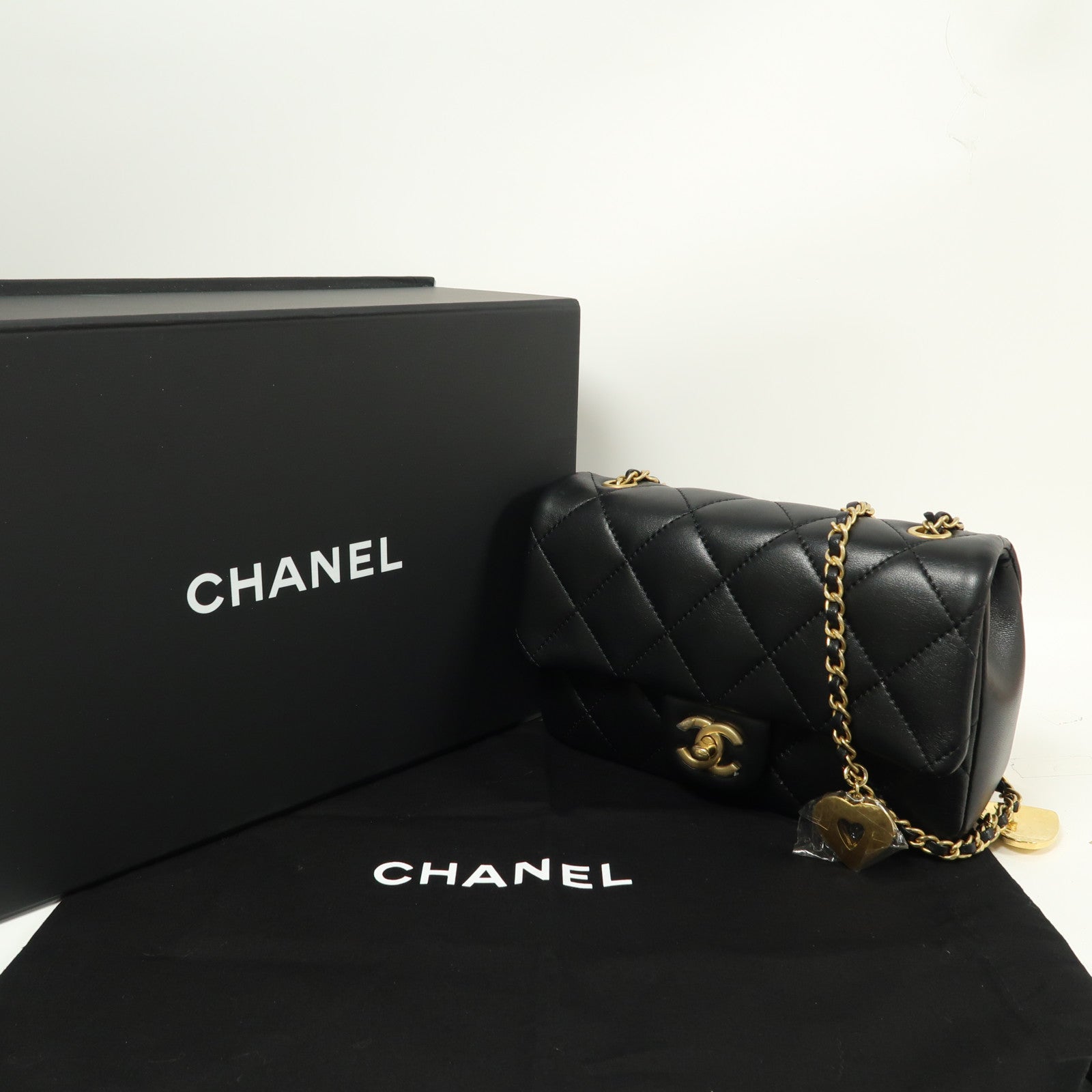 CHANEL 【激減優惠】羊皮皮革Chain Shoulder金扣鏈帶肩背袋黑色