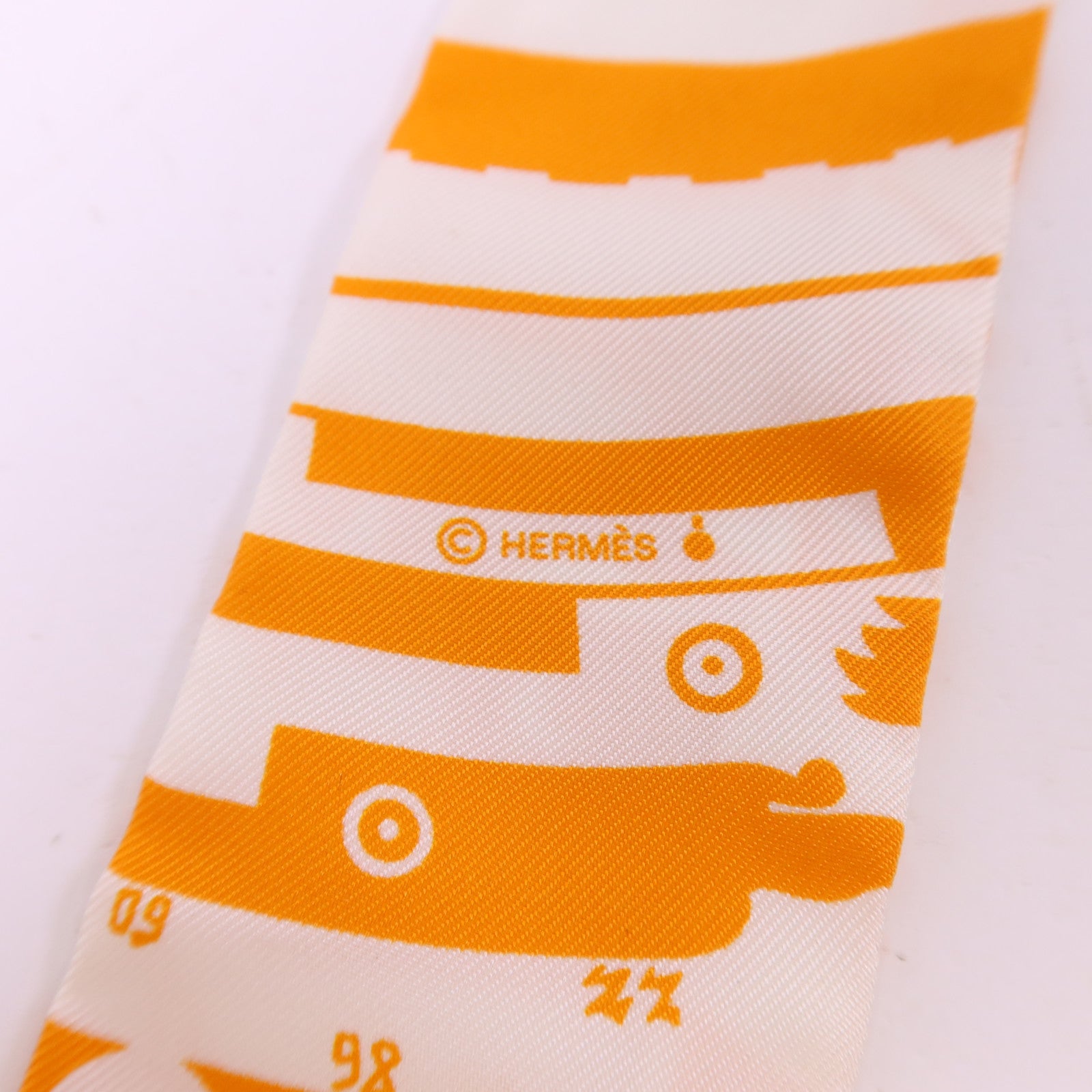 HERMES 絲質Twilly絲巾