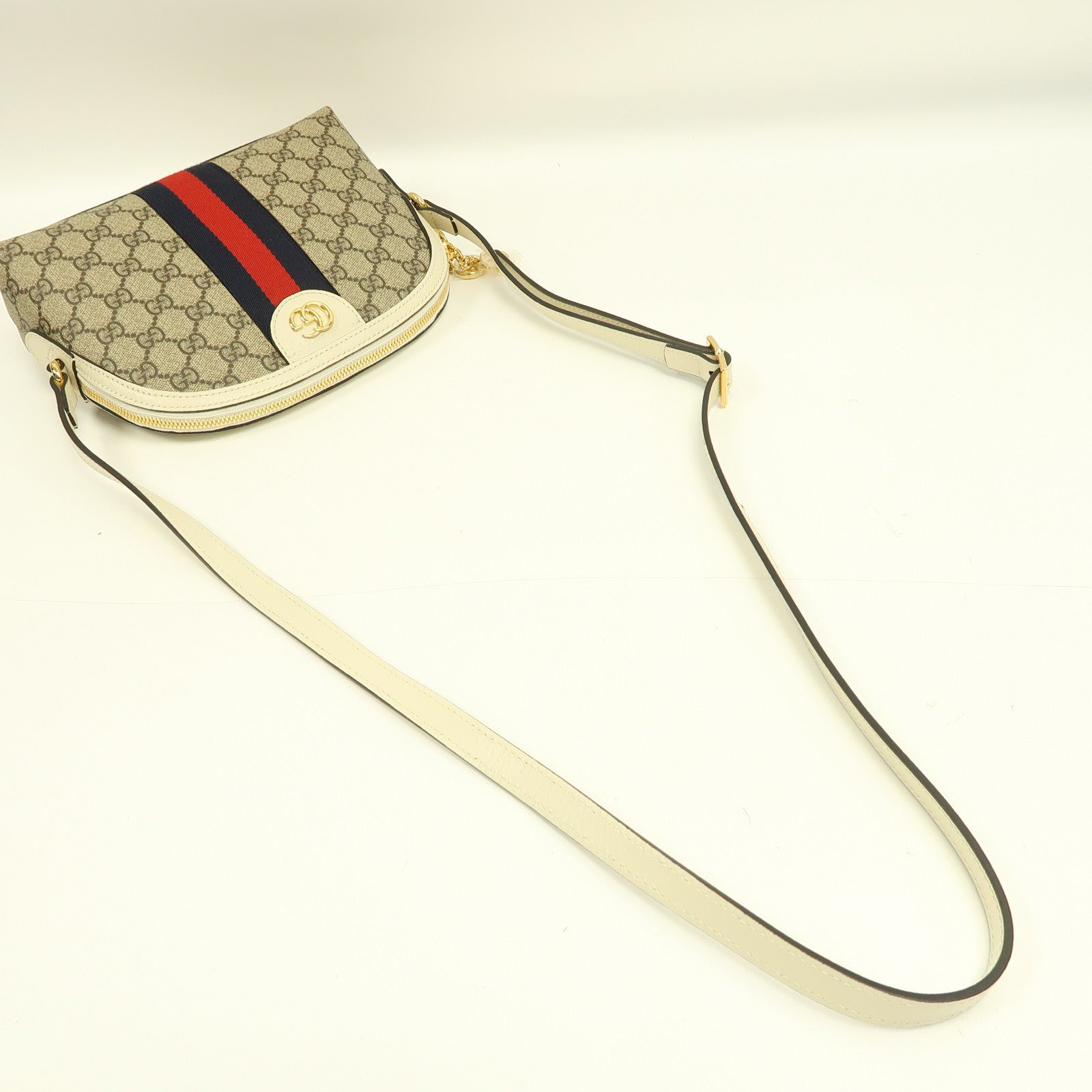 GUCCI 塗層帆布Ophidia GG金扣肩背袋啡色/白色