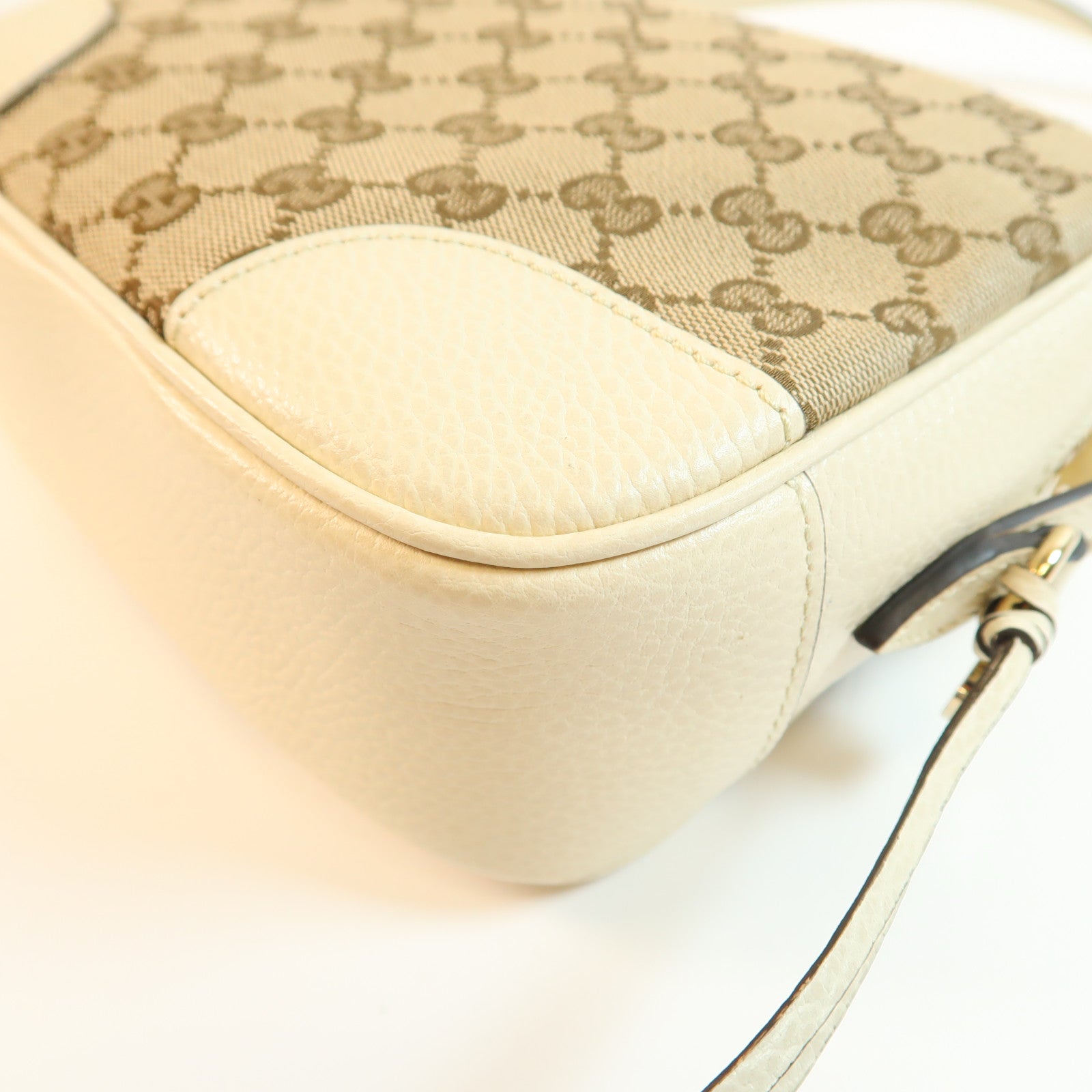 GUCCI 帆布Shoulder Bag金扣肩背袋