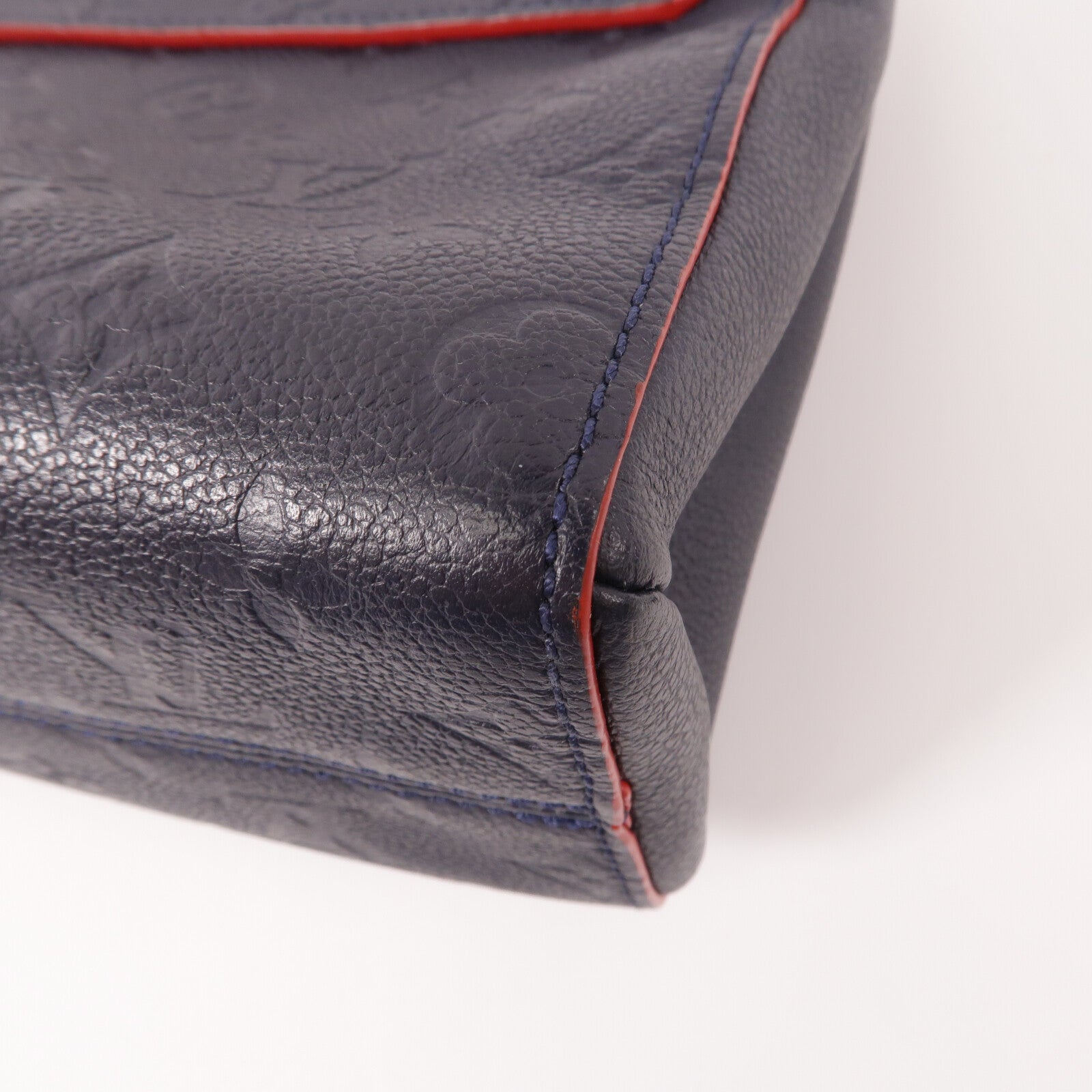 LOUIS VUITTON Monogram Empreinte Vavin PM肩背袋