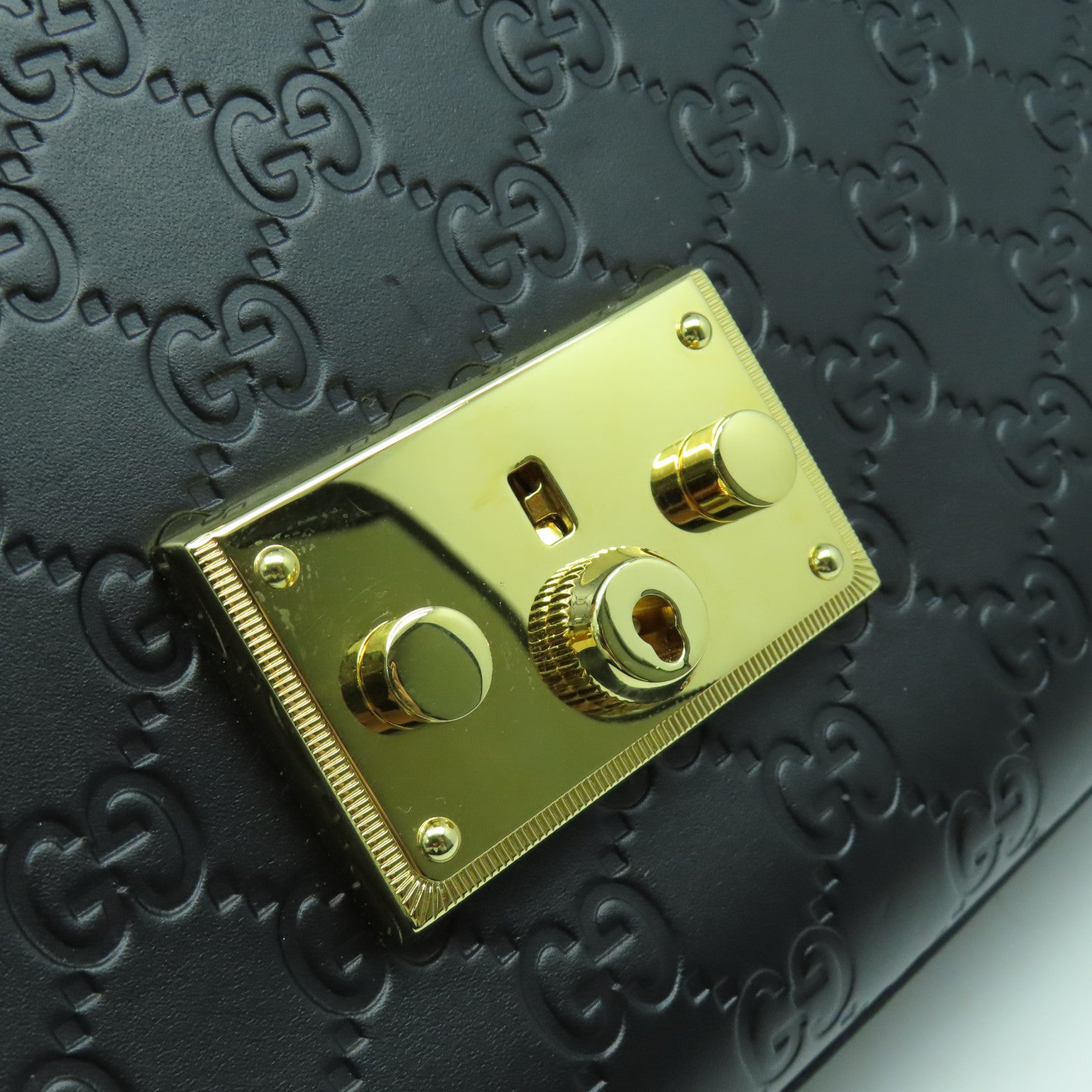 GUCCI 牛皮皮革Shoulder Bag金扣鏈帶肩背袋黑色