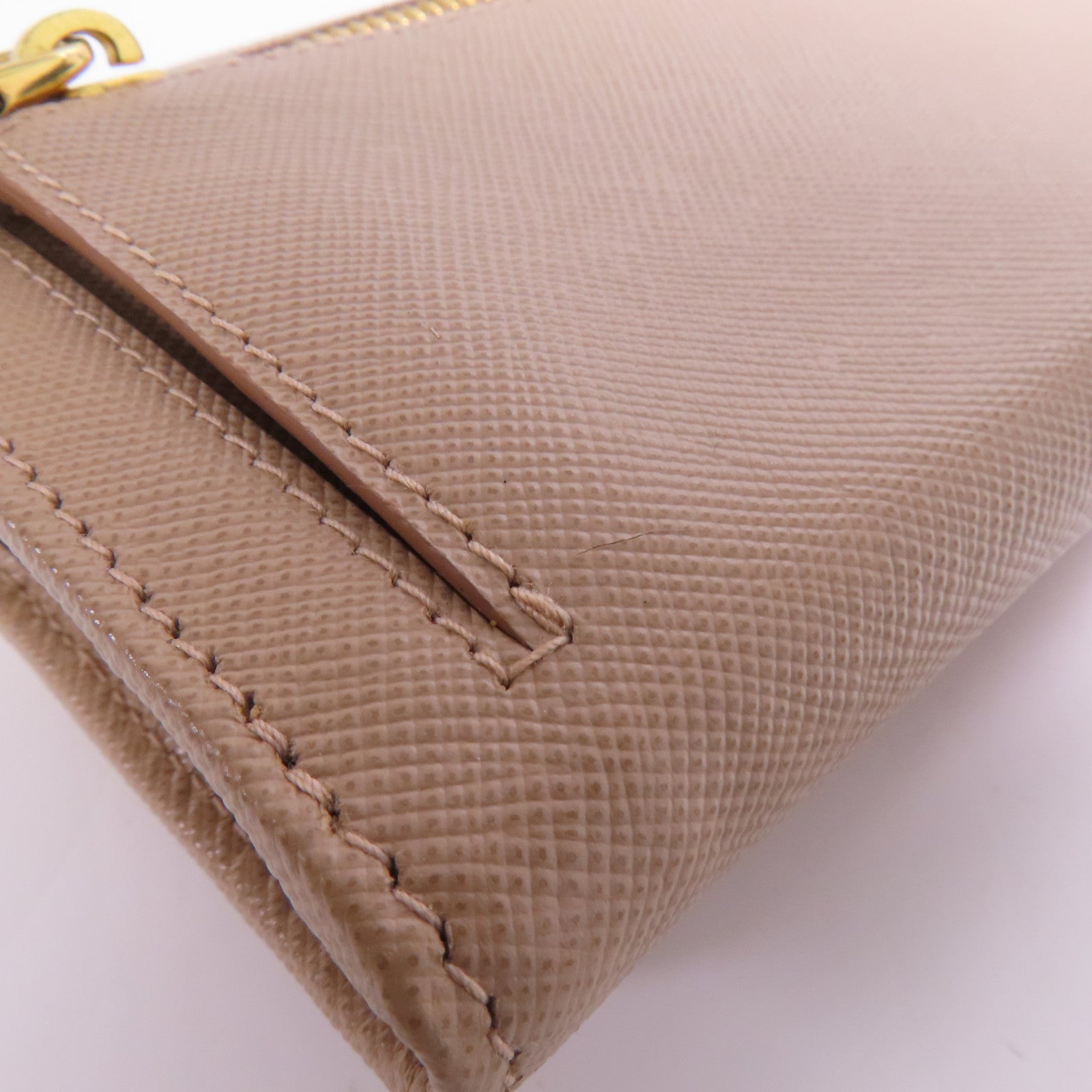 PRADA 【激減優惠】Saffiano皮革Long Wallet金扣長錢包