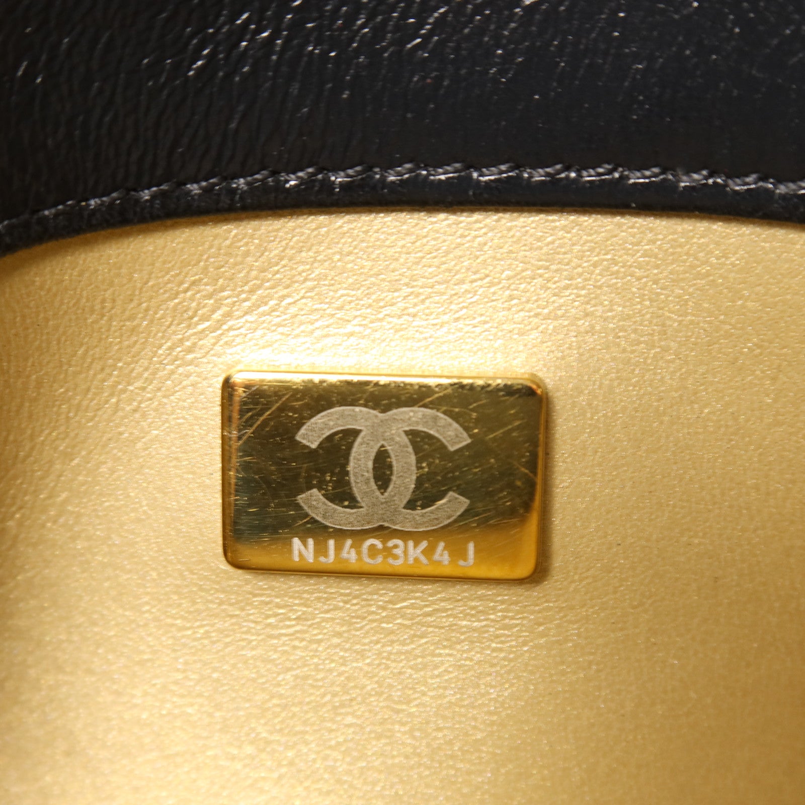 CHANEL 【激減優惠】牛皮皮革Chain Shoulder金扣鏈帶肩背袋