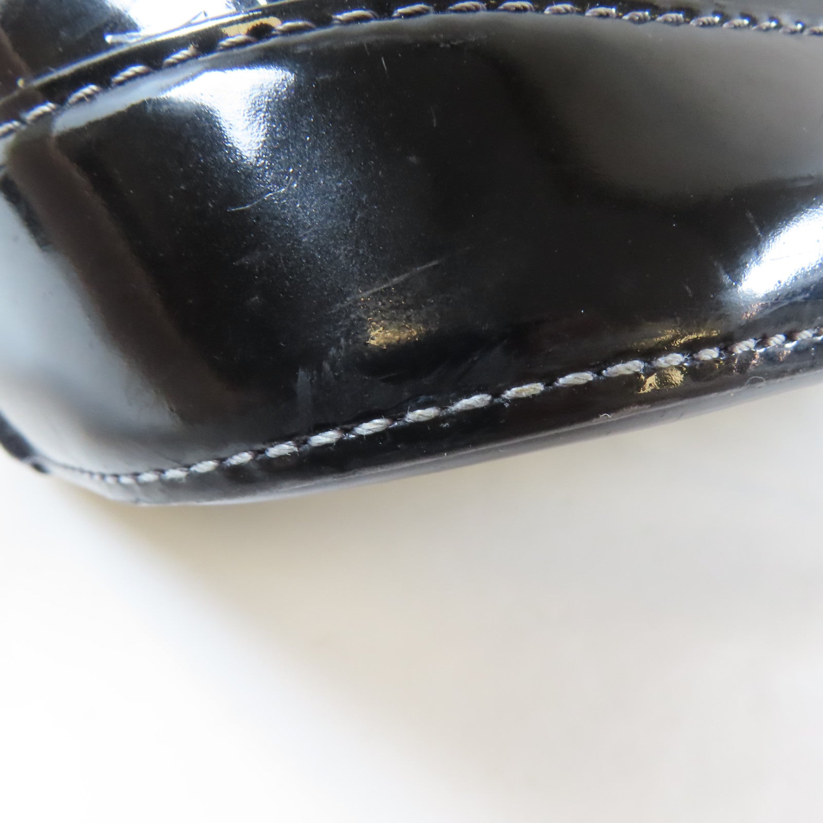 LOUIS VUITTON Vernis Alma金扣手挽袋黑色