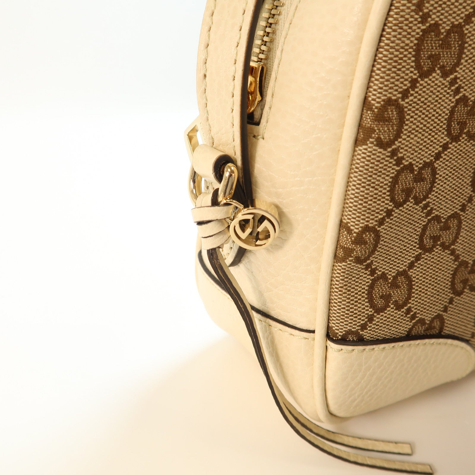 GUCCI 帆布Shoulder Bag金扣肩背袋