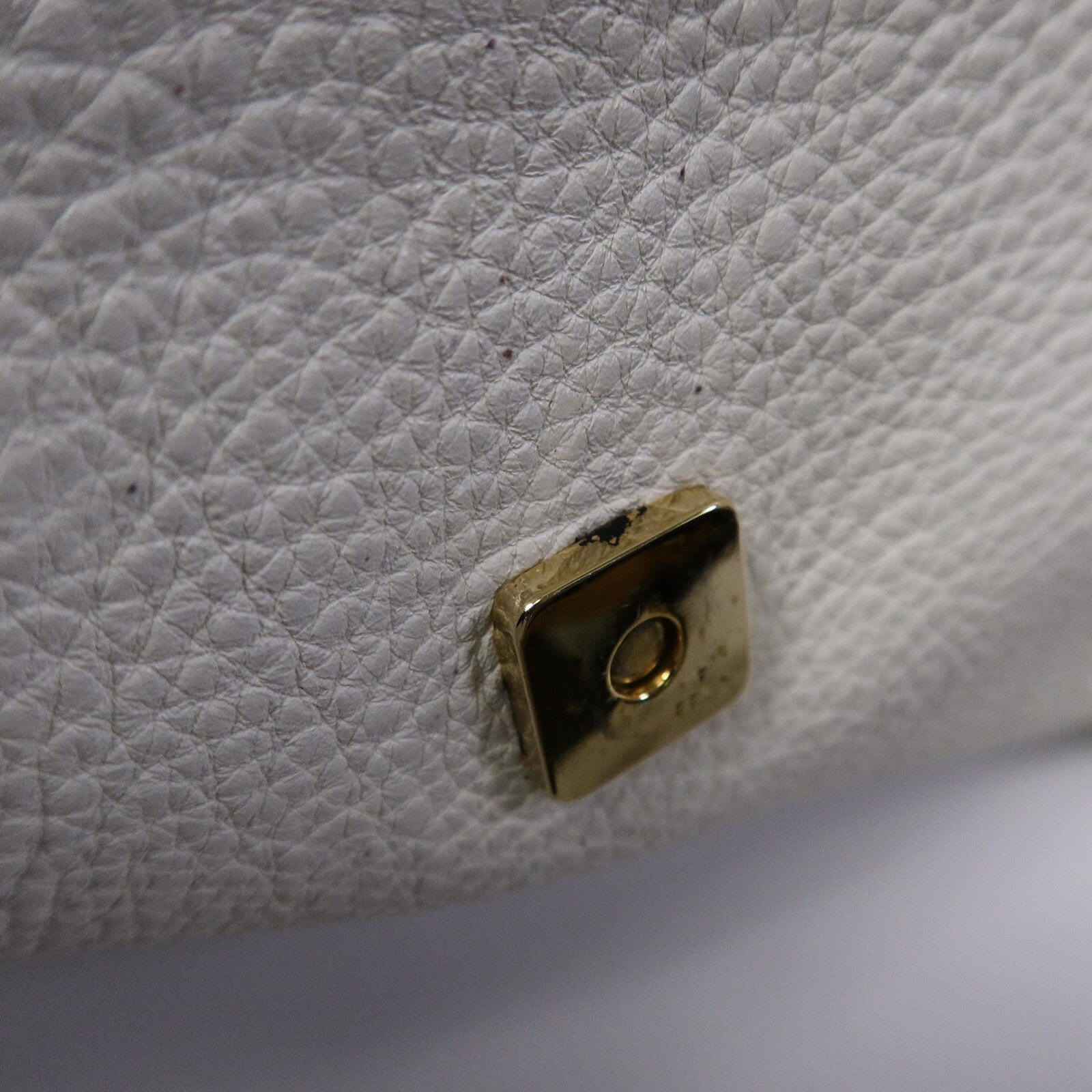 FENDI 牛皮皮革Selleria Linda Bag手挽袋