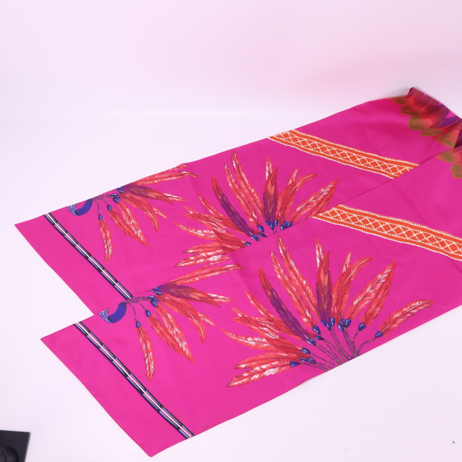 HERMES 絲質Maxi Twilly絲巾