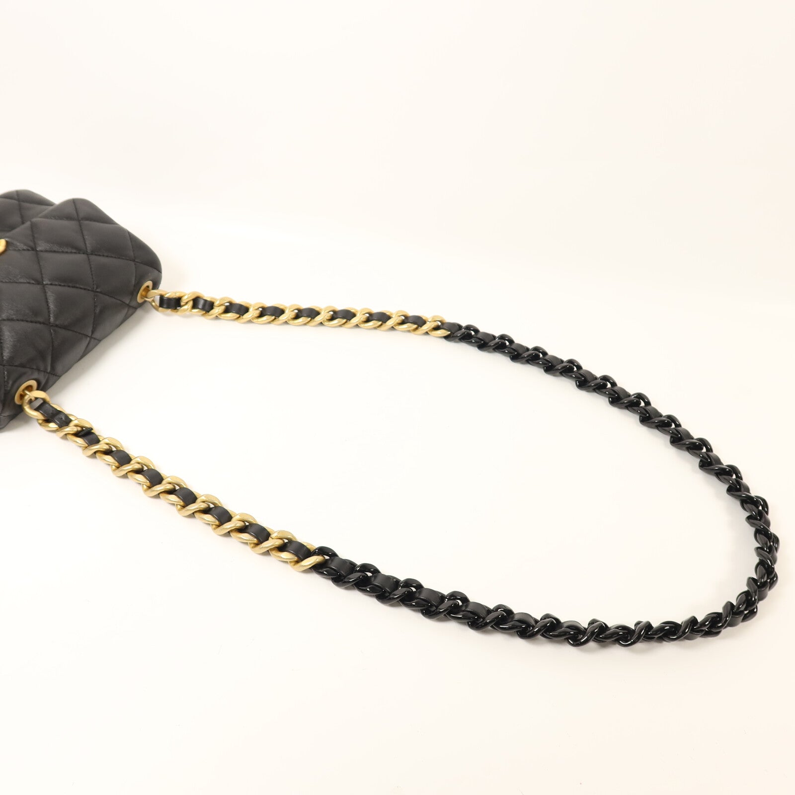 CHANEL 羊皮皮革Chain Shoulder鏈帶肩背袋