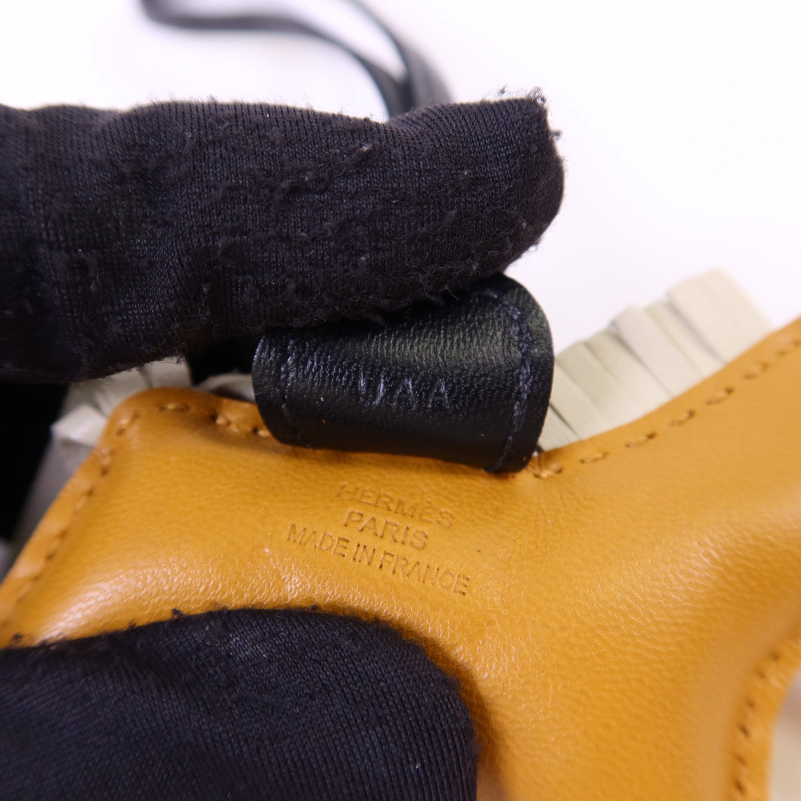 HERMES Milo皮革Rodeo PM掛飾Naturel