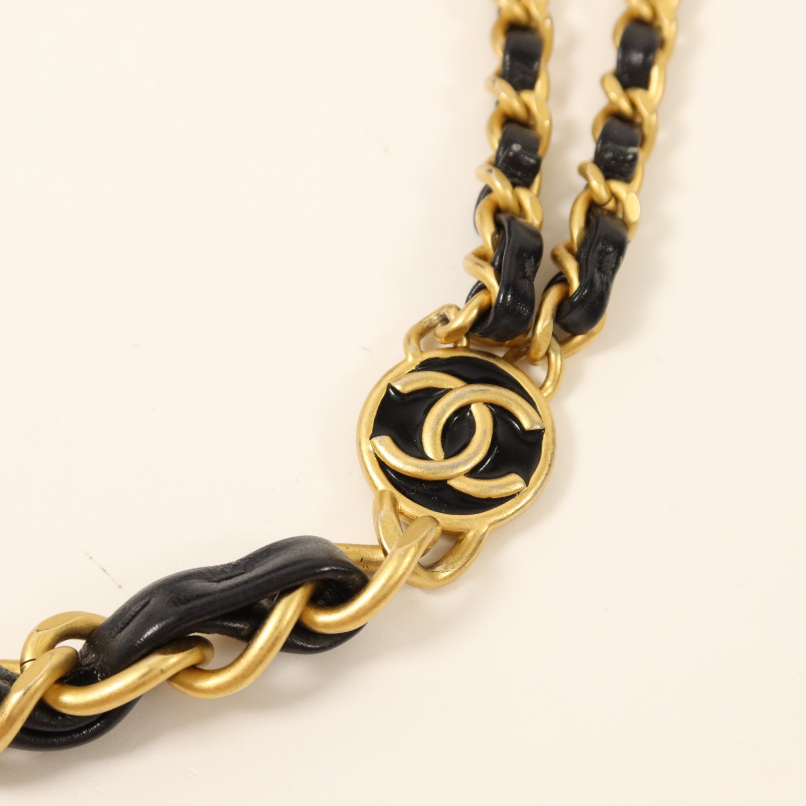 CHANEL 【激減優惠】牛皮皮革Chain Shoulder金扣鏈帶肩背袋