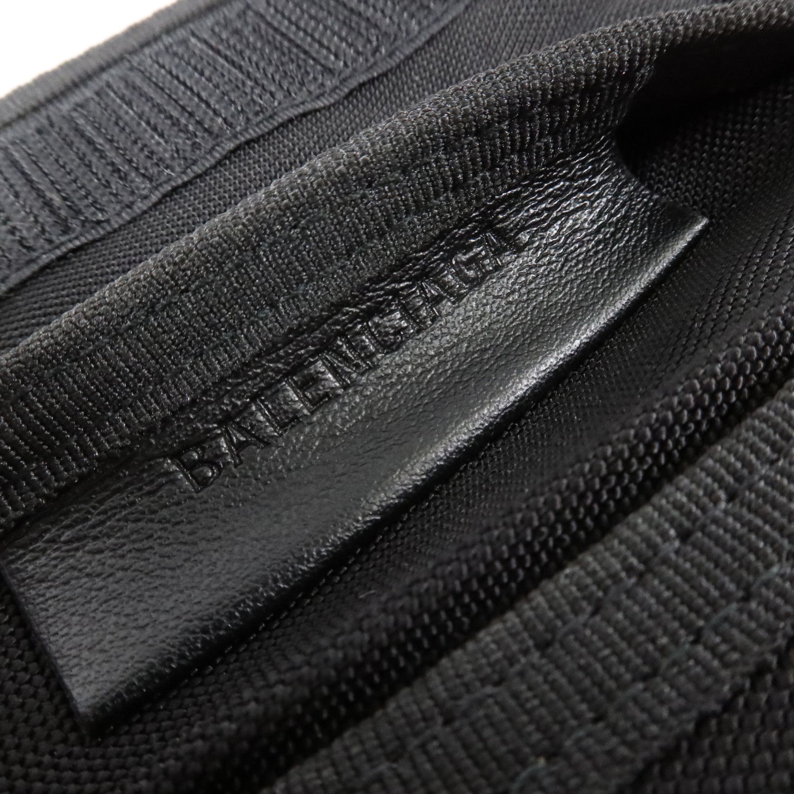 BALENCIAGA 尼龍Wallet錢包