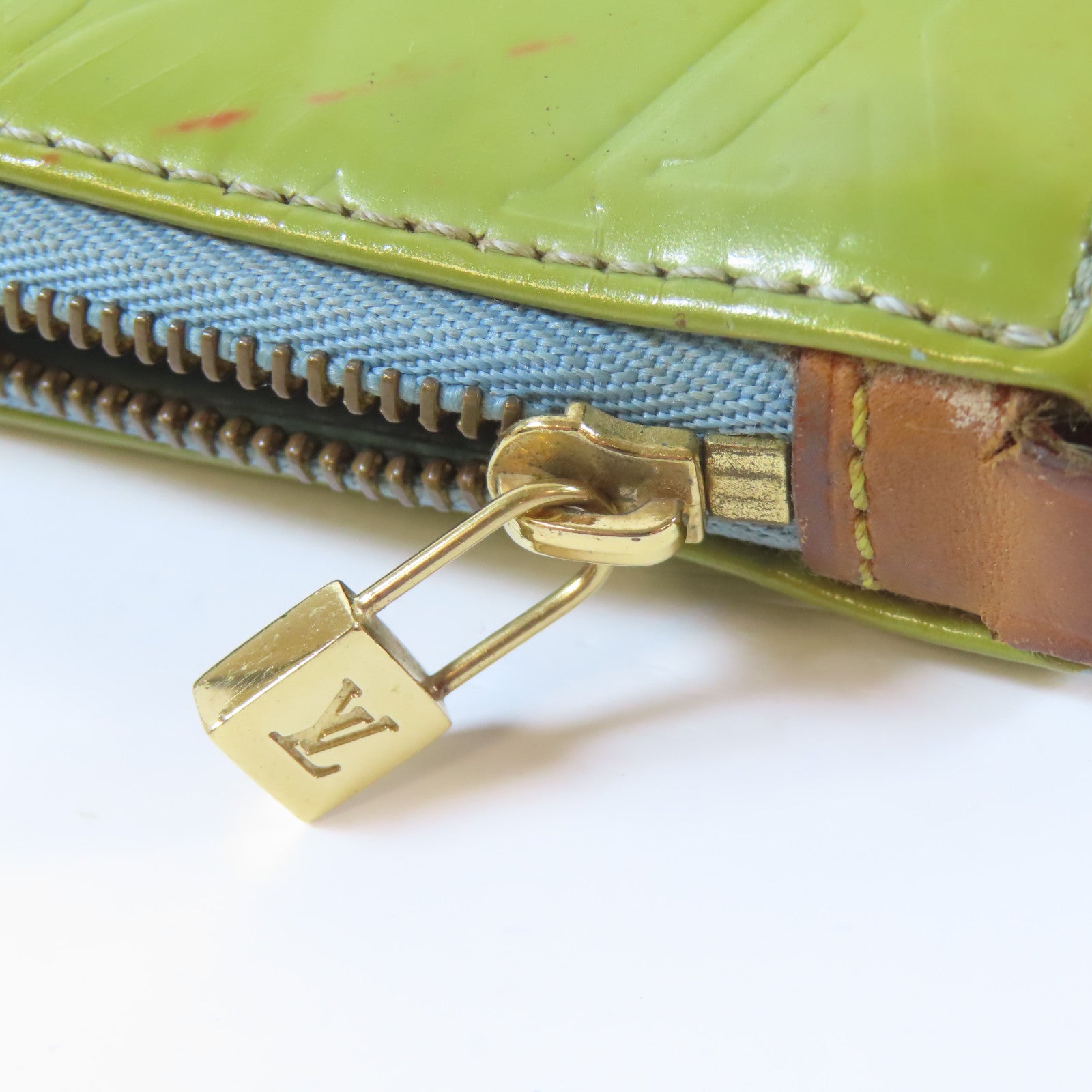 LOUIS VUITTON Monogram Vernis Pochette Accessories Tote Bag金扣手挽袋綠色
