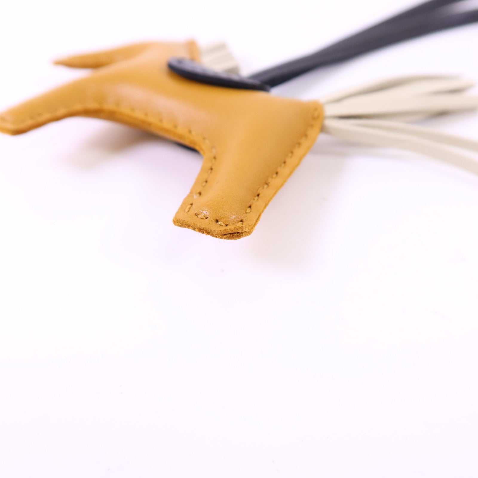 HERMES Milo皮革Rodeo PM掛飾Naturel