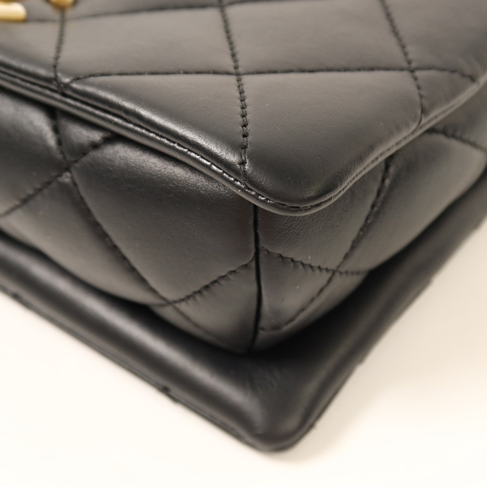 CHANEL 【激減優惠】牛皮皮革Chain Shoulder金扣鏈帶肩背袋