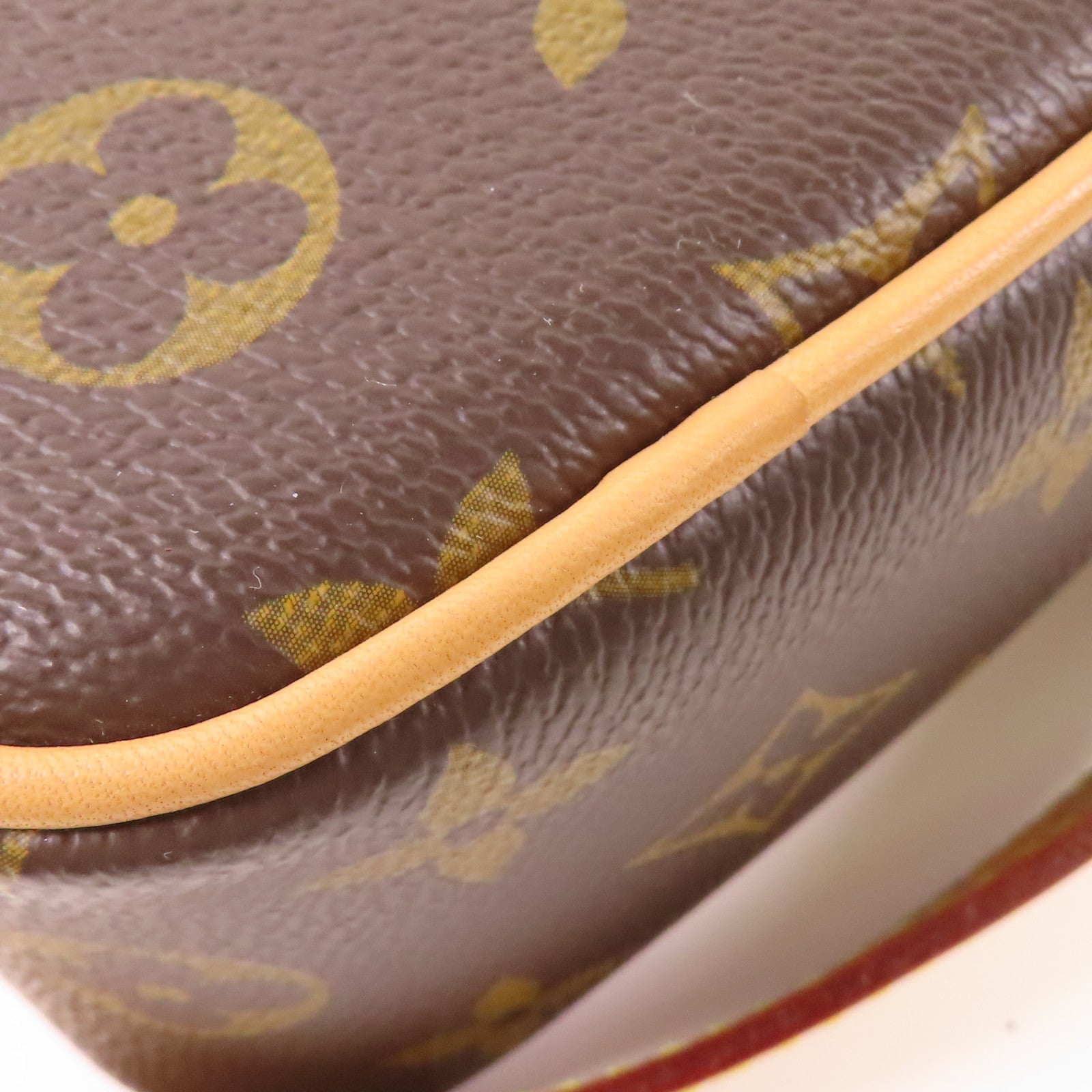 LOUIS VUITTON LV GHW Sac Coeur Shoulder Bag M57456 Monogram Game On Brown