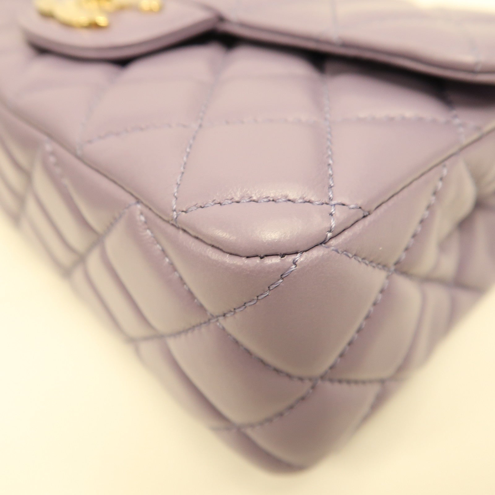 CHANEL 菱格羊皮皮革Mini Flap with Top Handle金扣手挽肩背兩用袋紫色