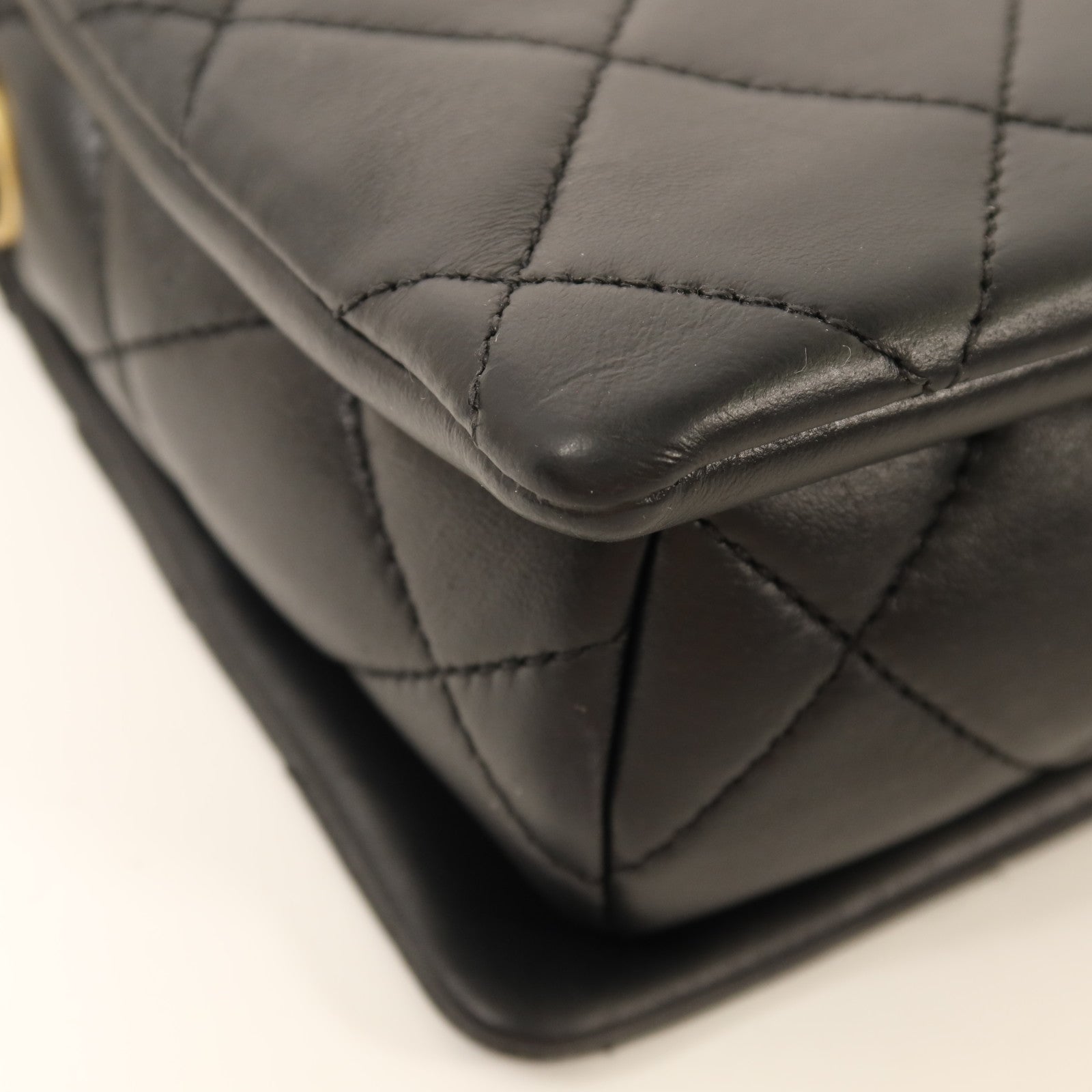 CHANEL 【激減優惠】牛皮皮革Chain Shoulder金扣鏈帶肩背袋